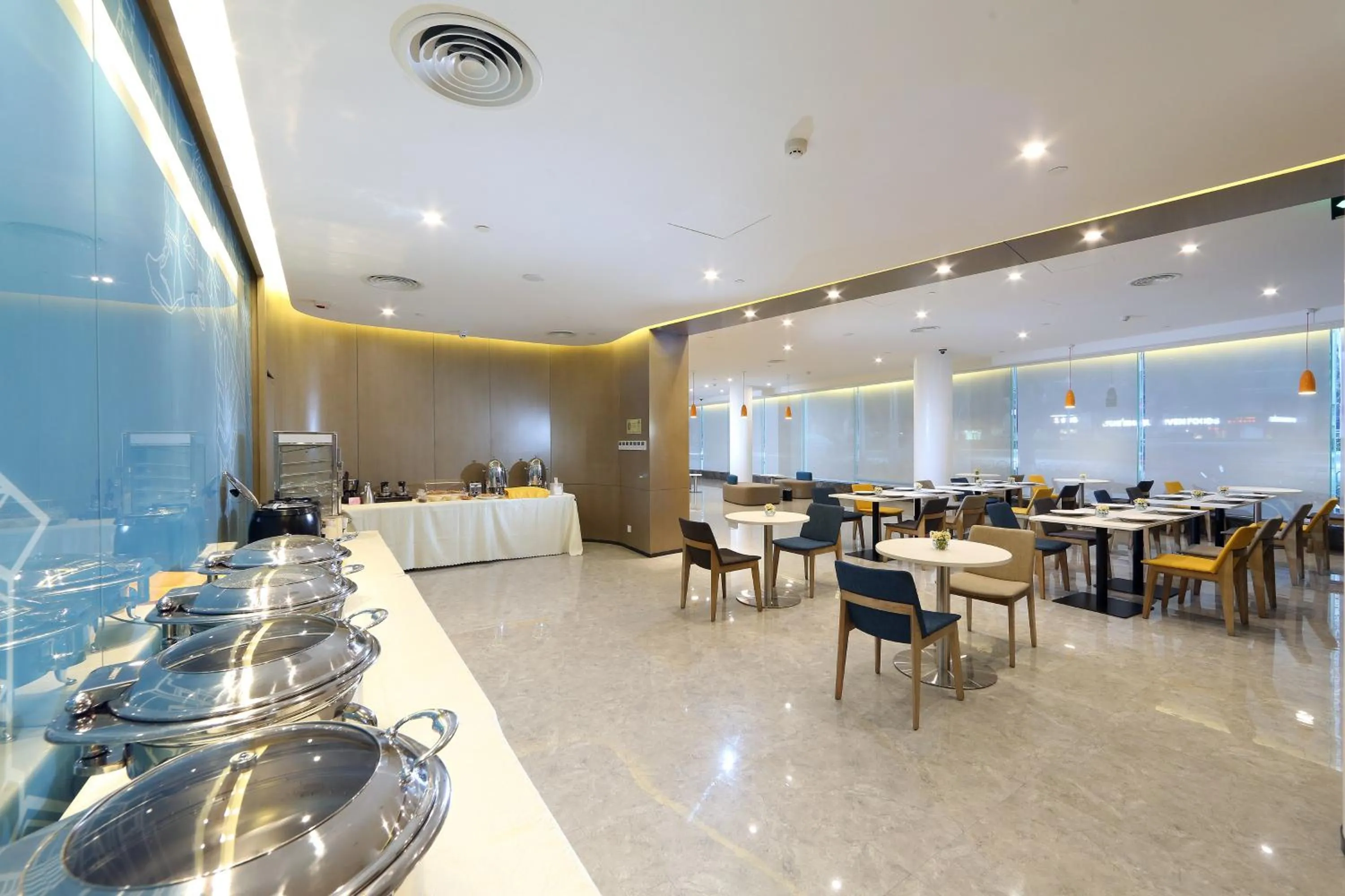 Breakfast in Holiday Inn Express - Xiamen City Center by IHG
