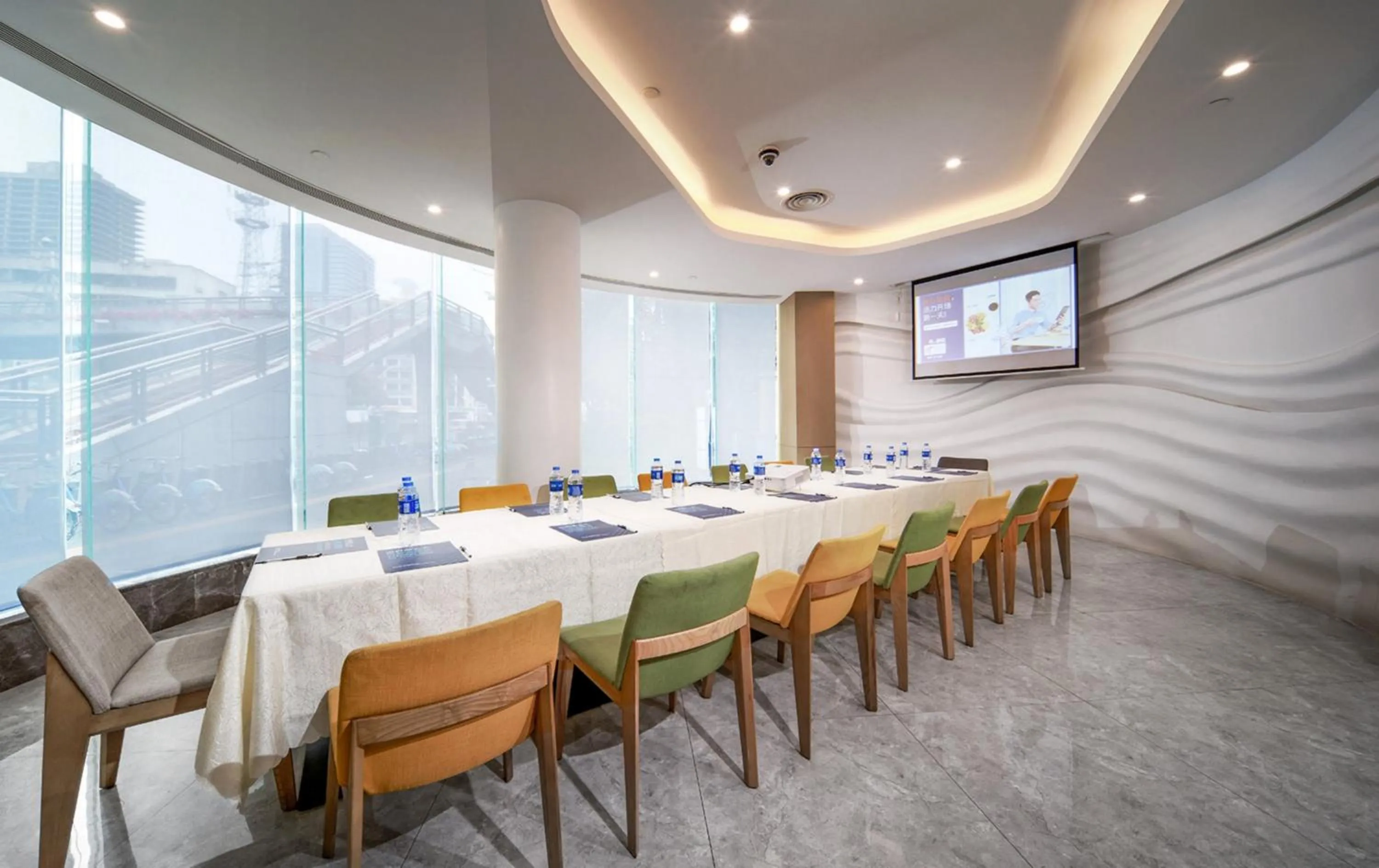 Meeting/conference room in Holiday Inn Express - Xiamen City Center by IHG