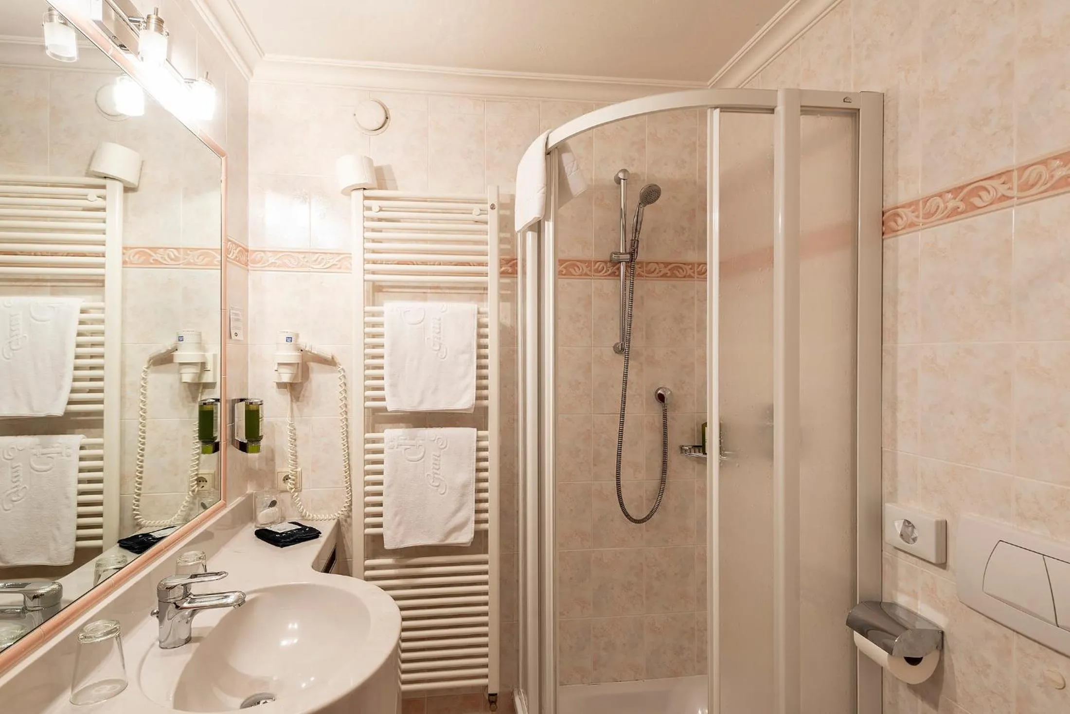 Toilet in Hotel Gran Fanes