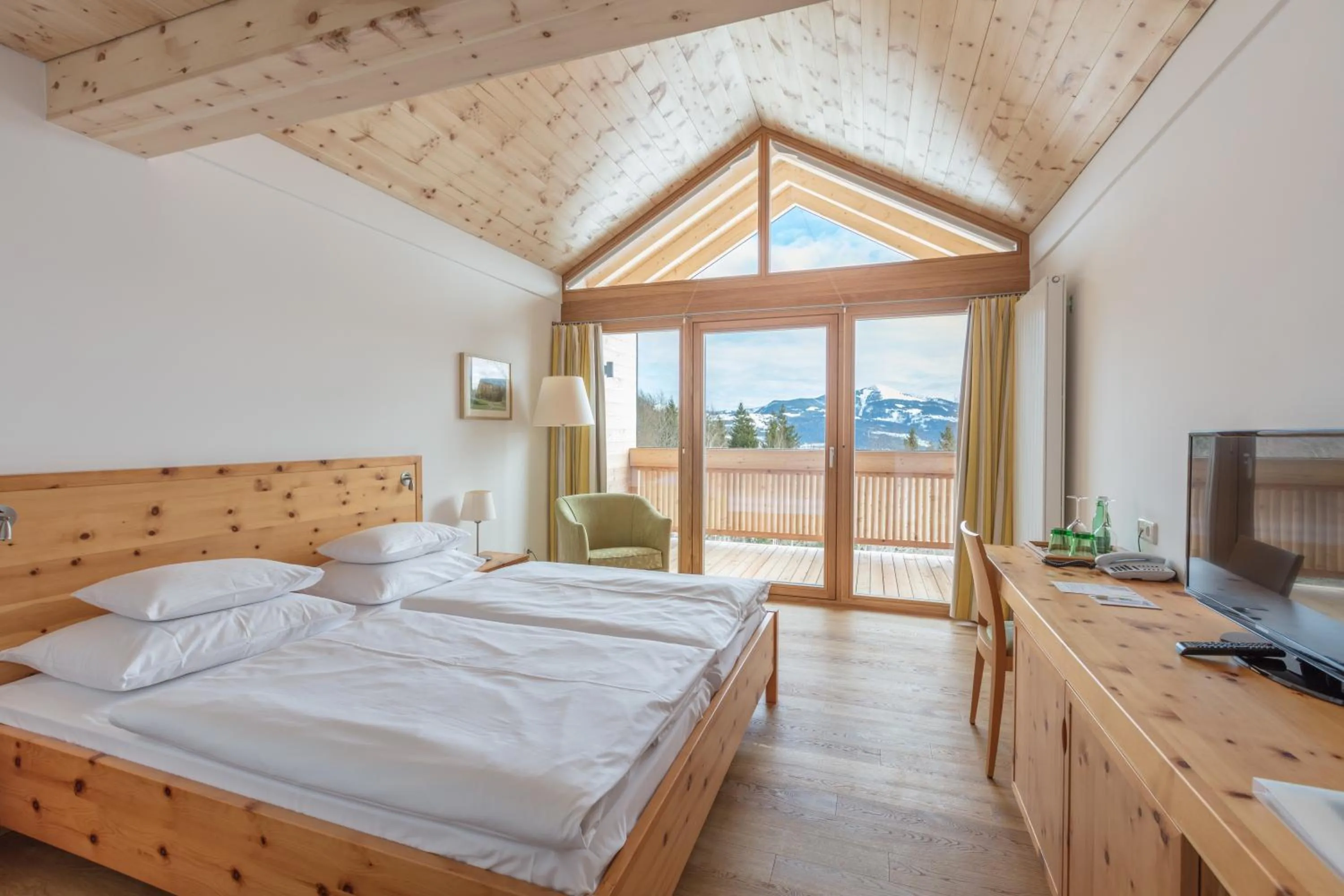 Bed in Hotel garni Kranzbichlhof