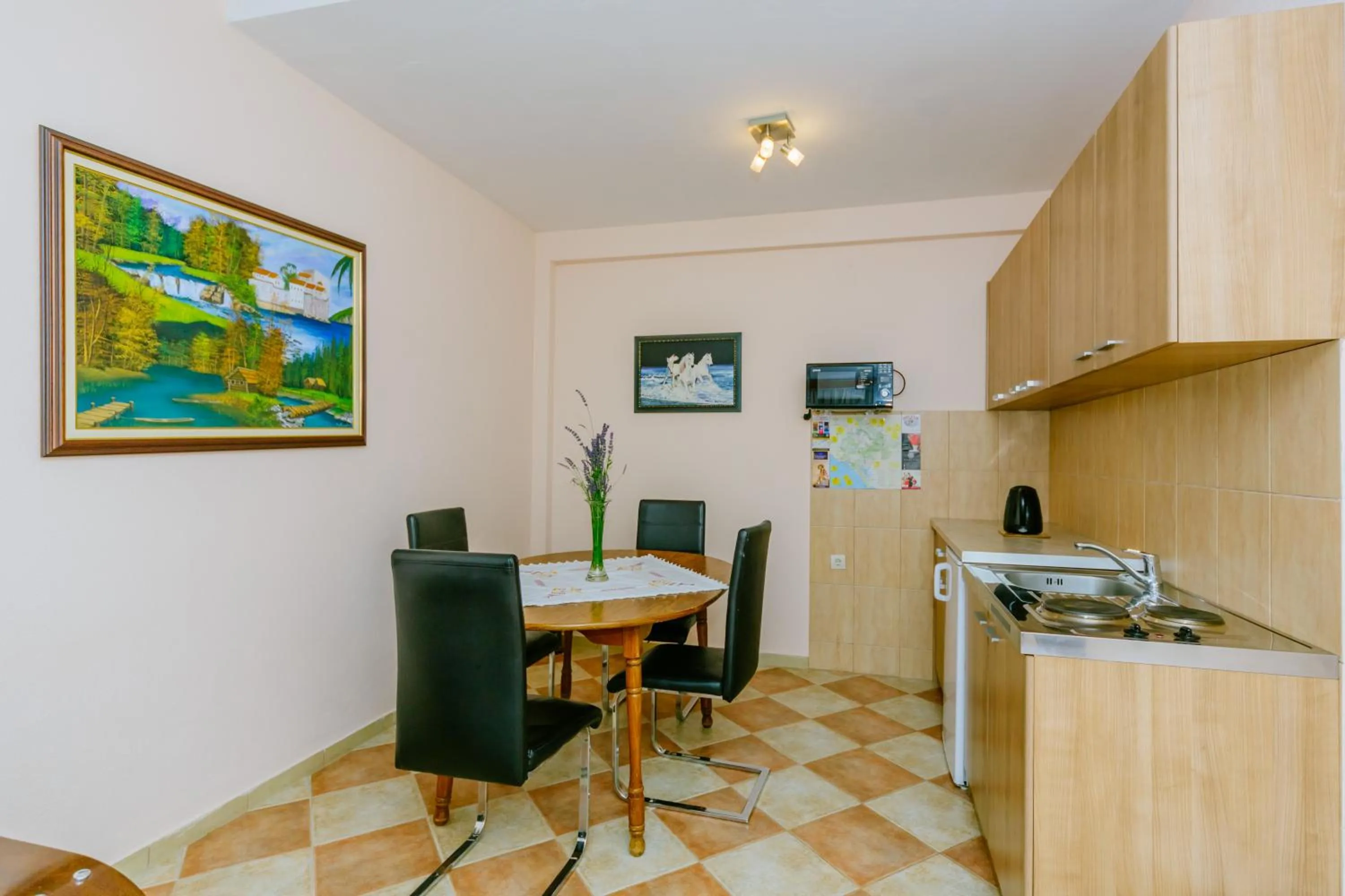 Kitchen or kitchenette in Apartmani Novaković