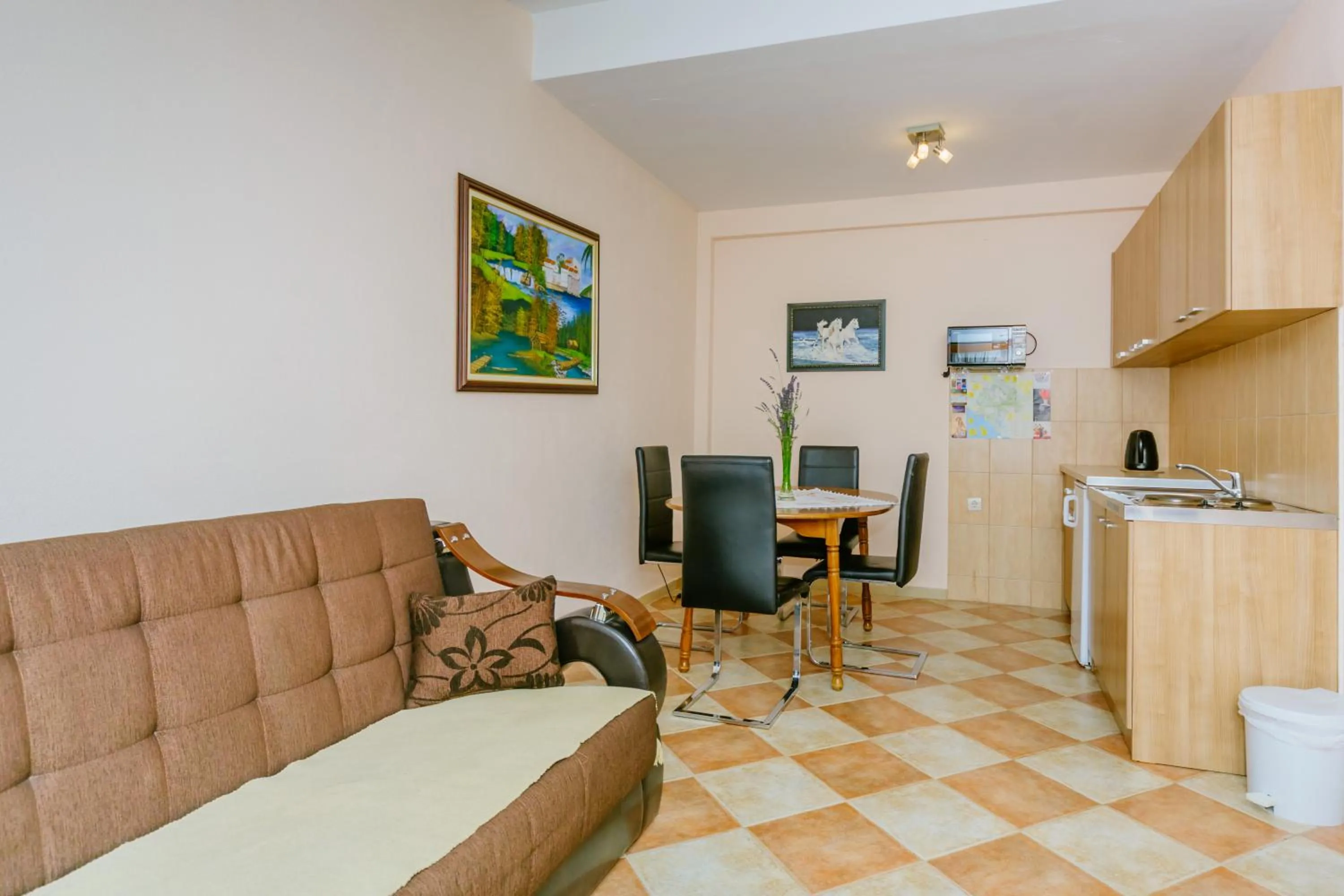 Kitchen or kitchenette in Apartmani Novaković