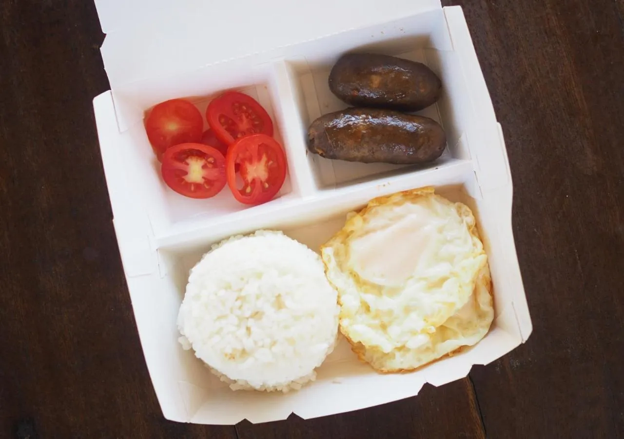 Breakfast in Balay Travel Lodge