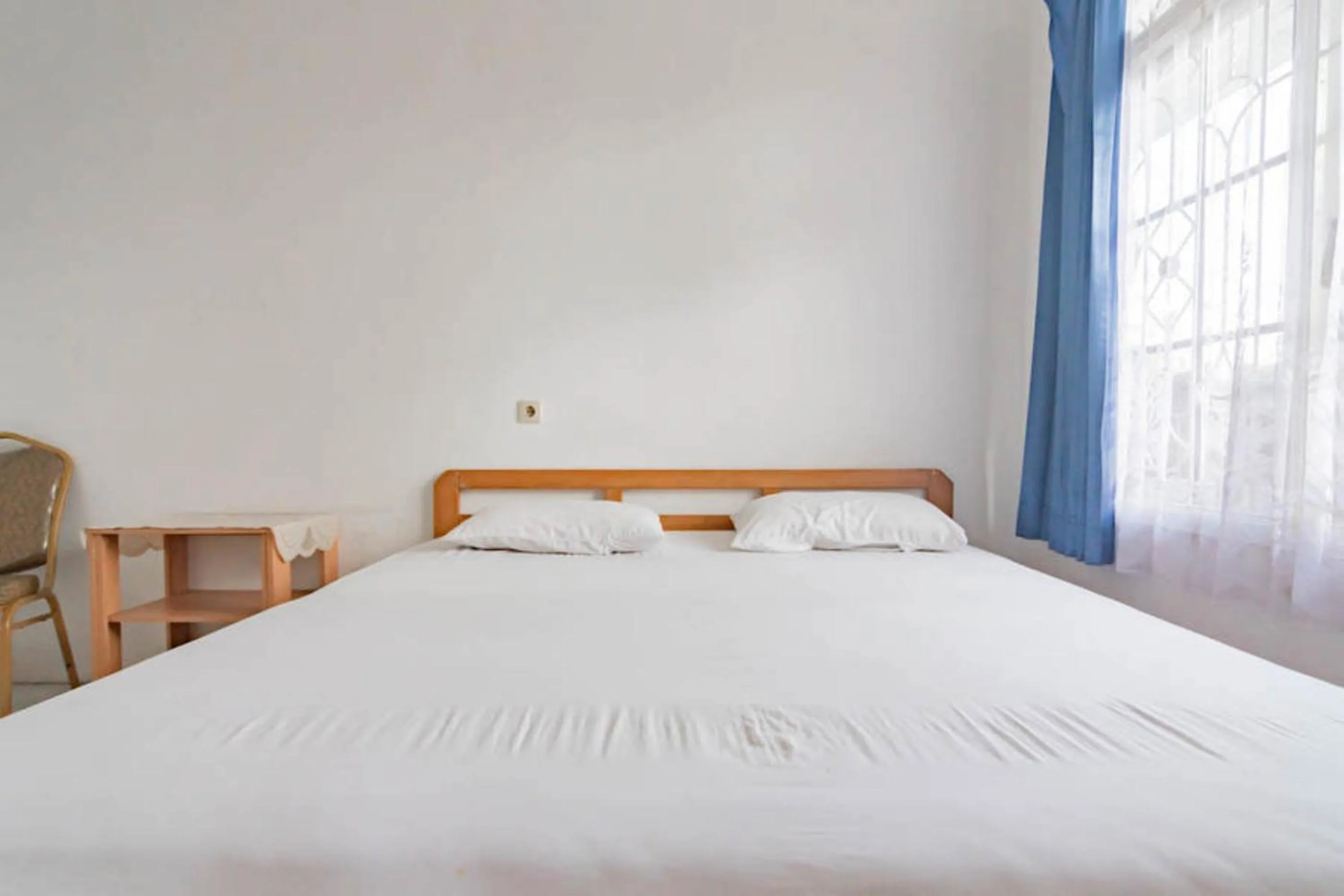 Pall Inn Puncak Mitra RedDoorz