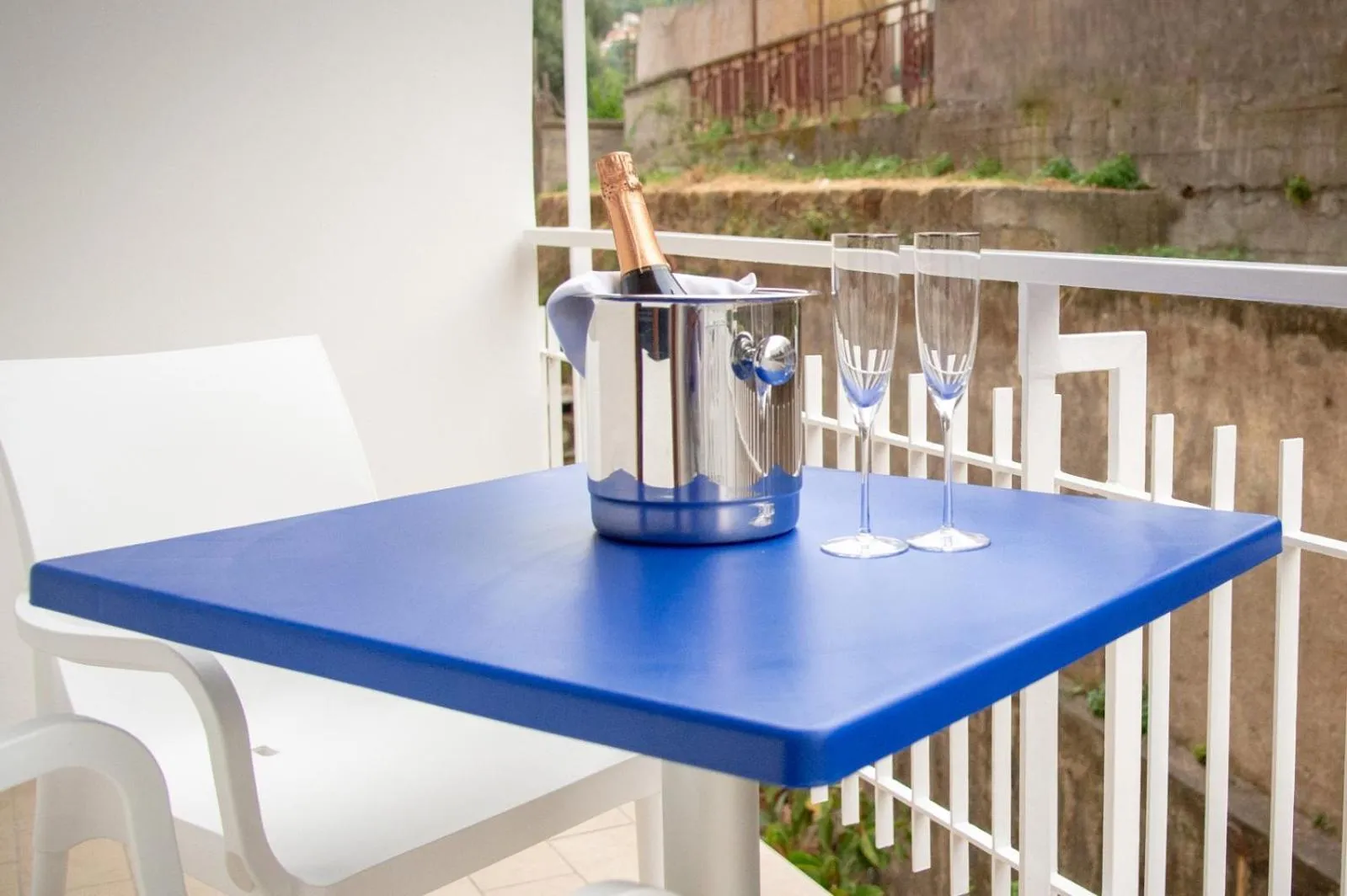 Property building in Il Siculo