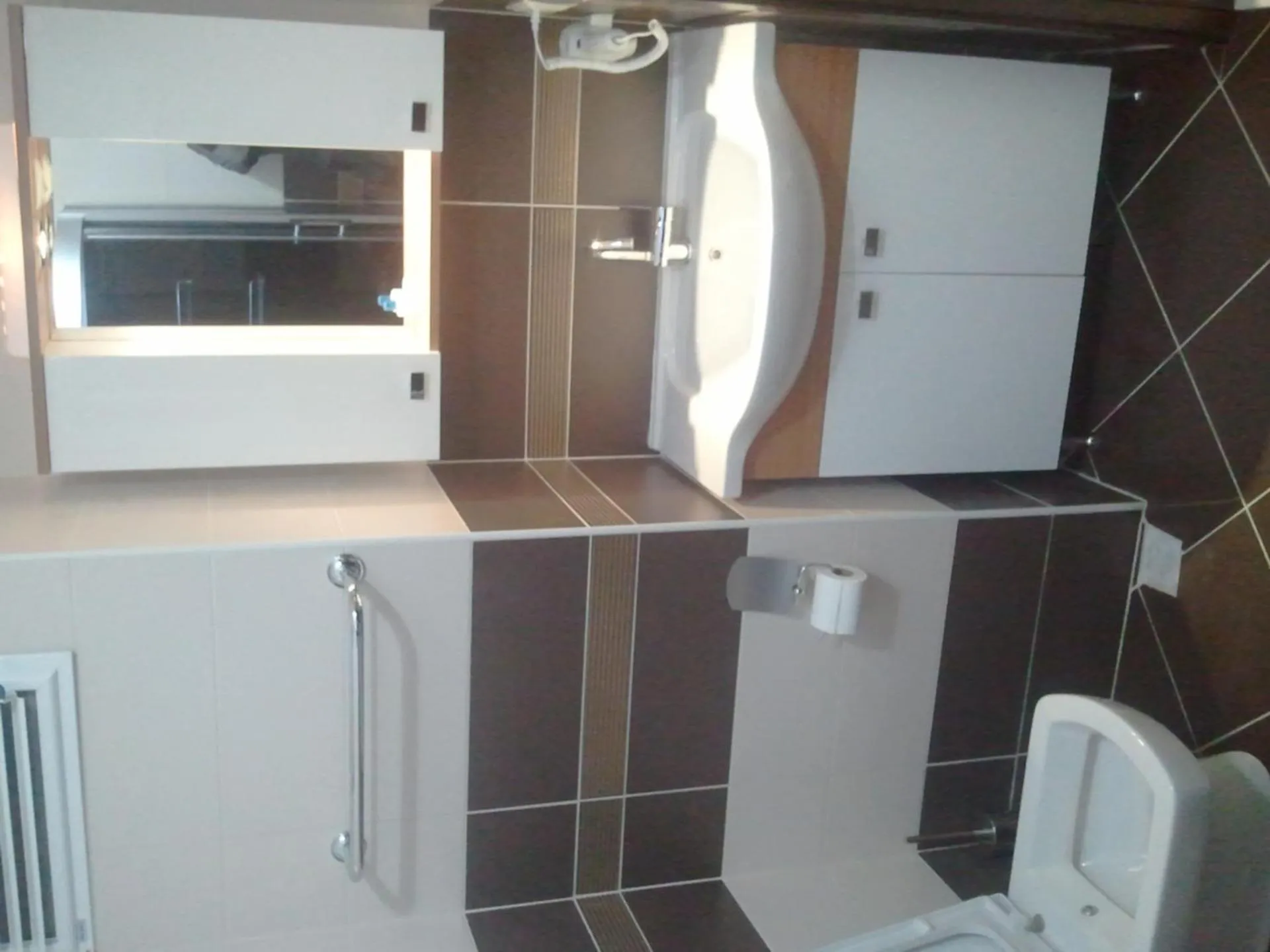 Bathroom in Cmr Aydogan Hotel