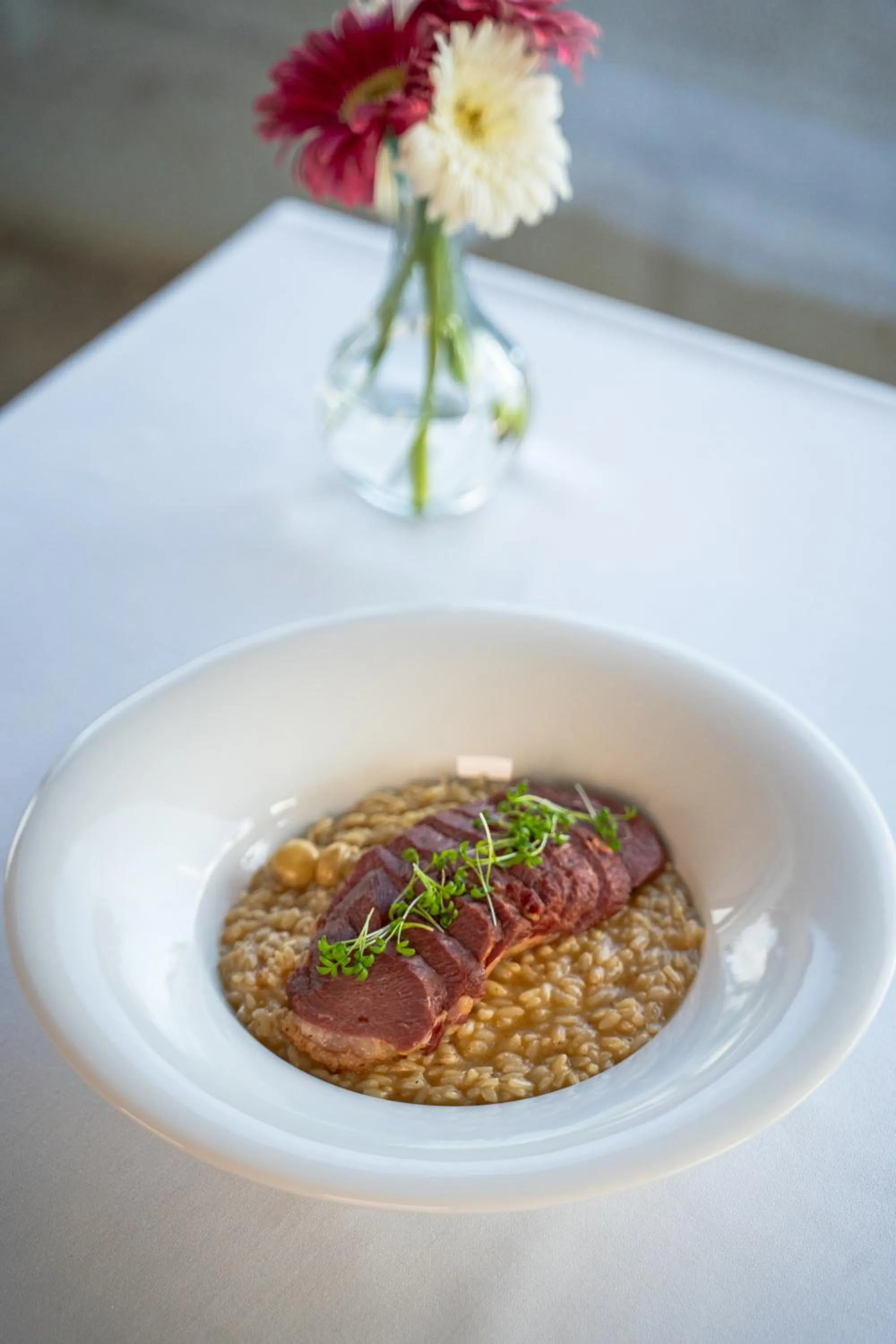 Restaurant/places to eat in Hotel Baia