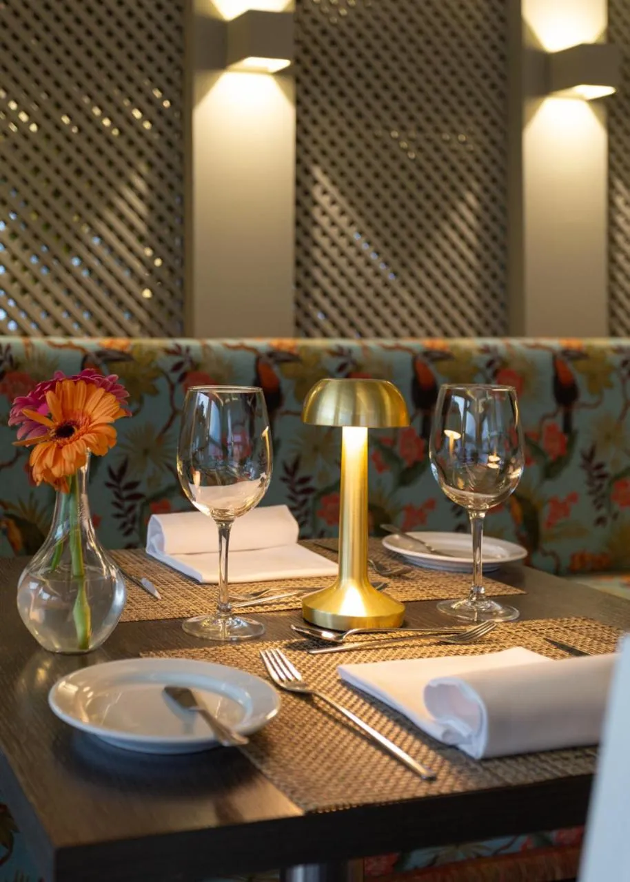 Restaurant/places to eat in Hotel Baia