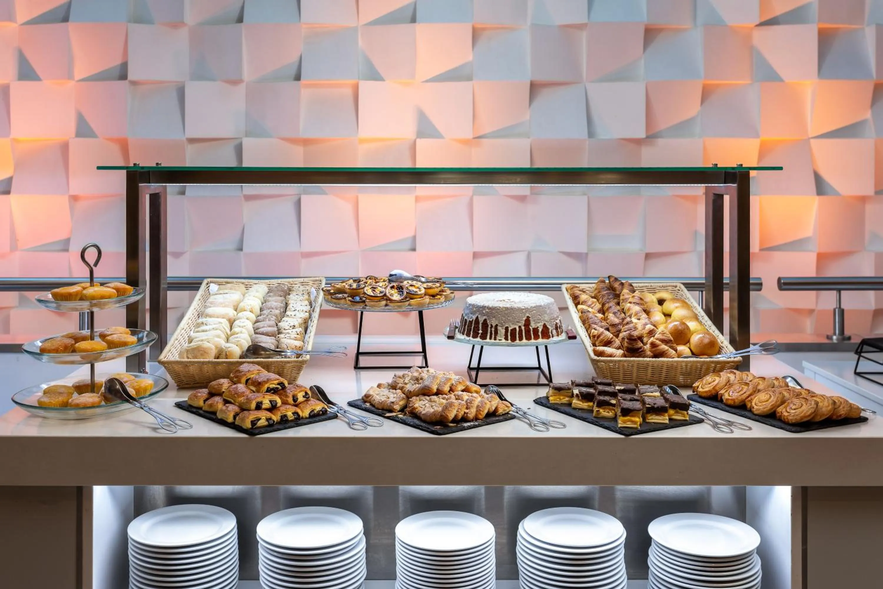 Breakfast in Hotel Baia