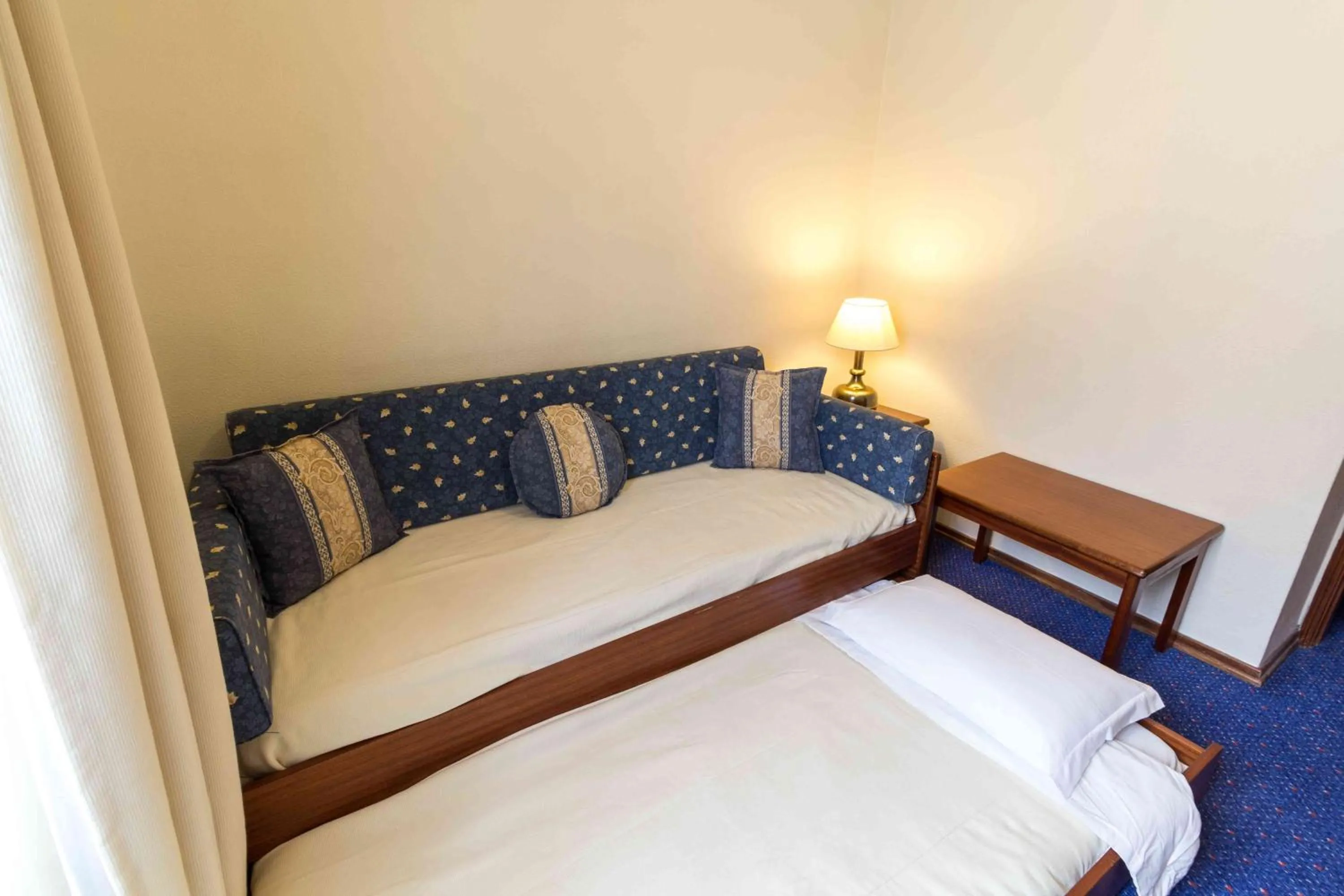 Bed in Hotel Eurosol Gouveia