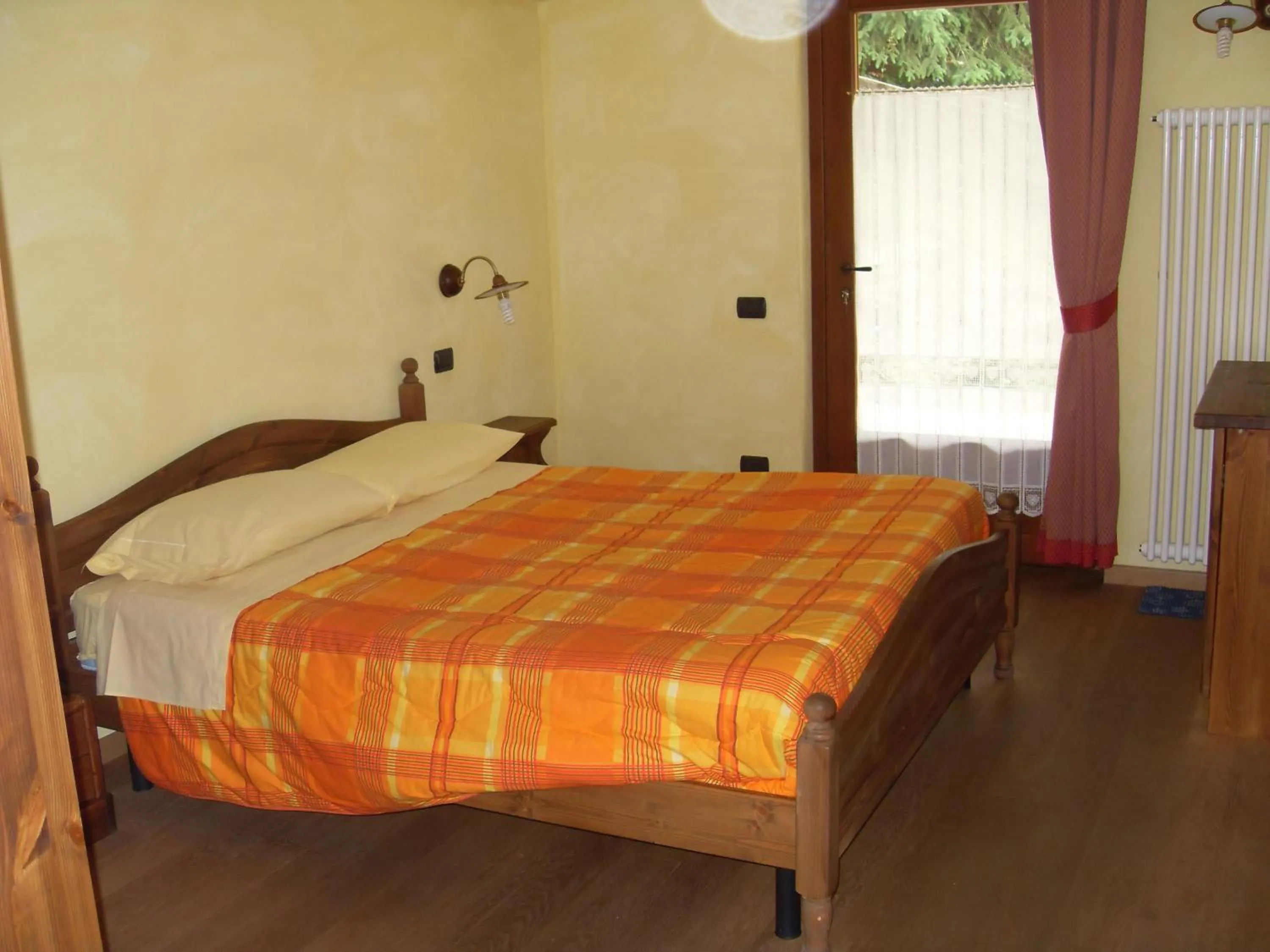 Bedroom, Bed in Residence Les Myosotis