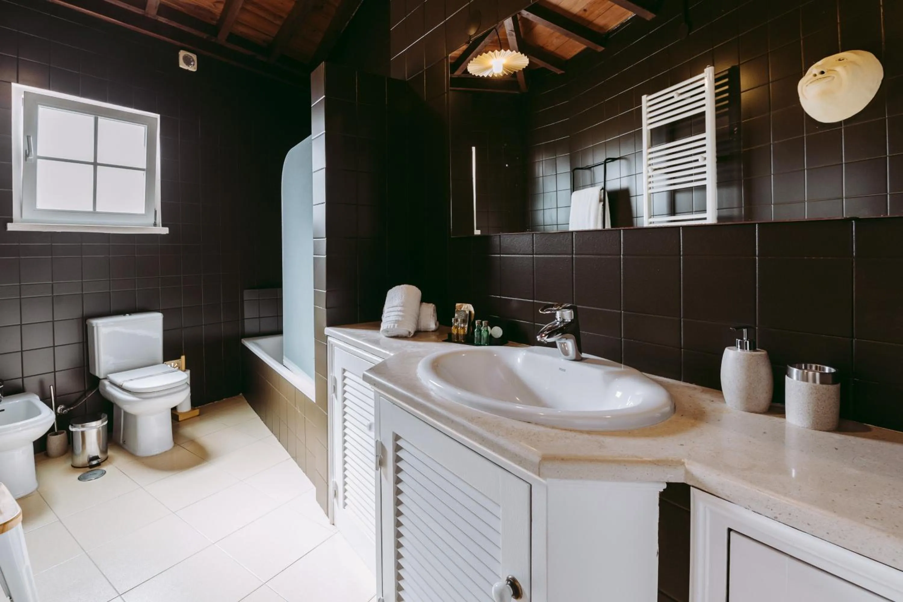 Toilet in 19 Tile Ceramic Concept - by Unlock Hotels