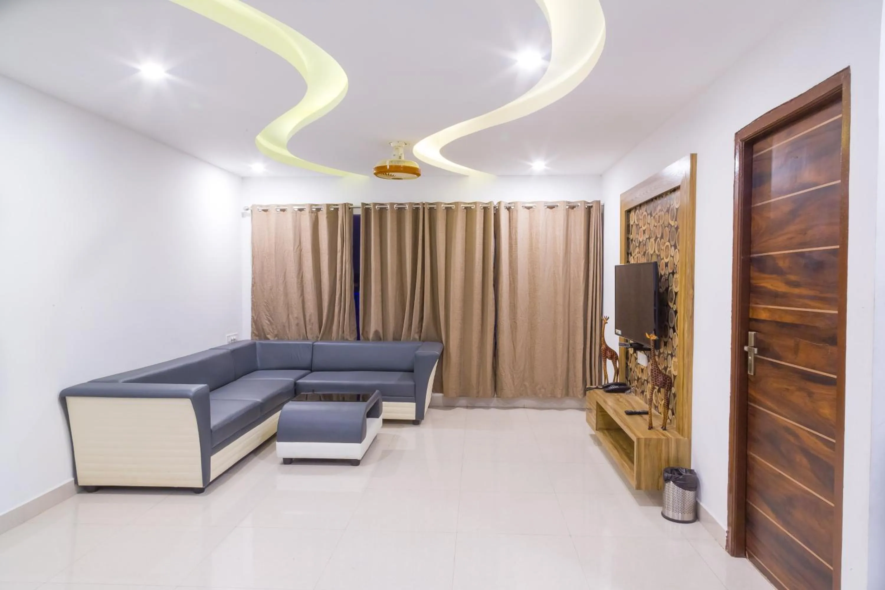 City view, Bed in The Porch Inn Hotel & Service Apartments Near Nimhans Hospital