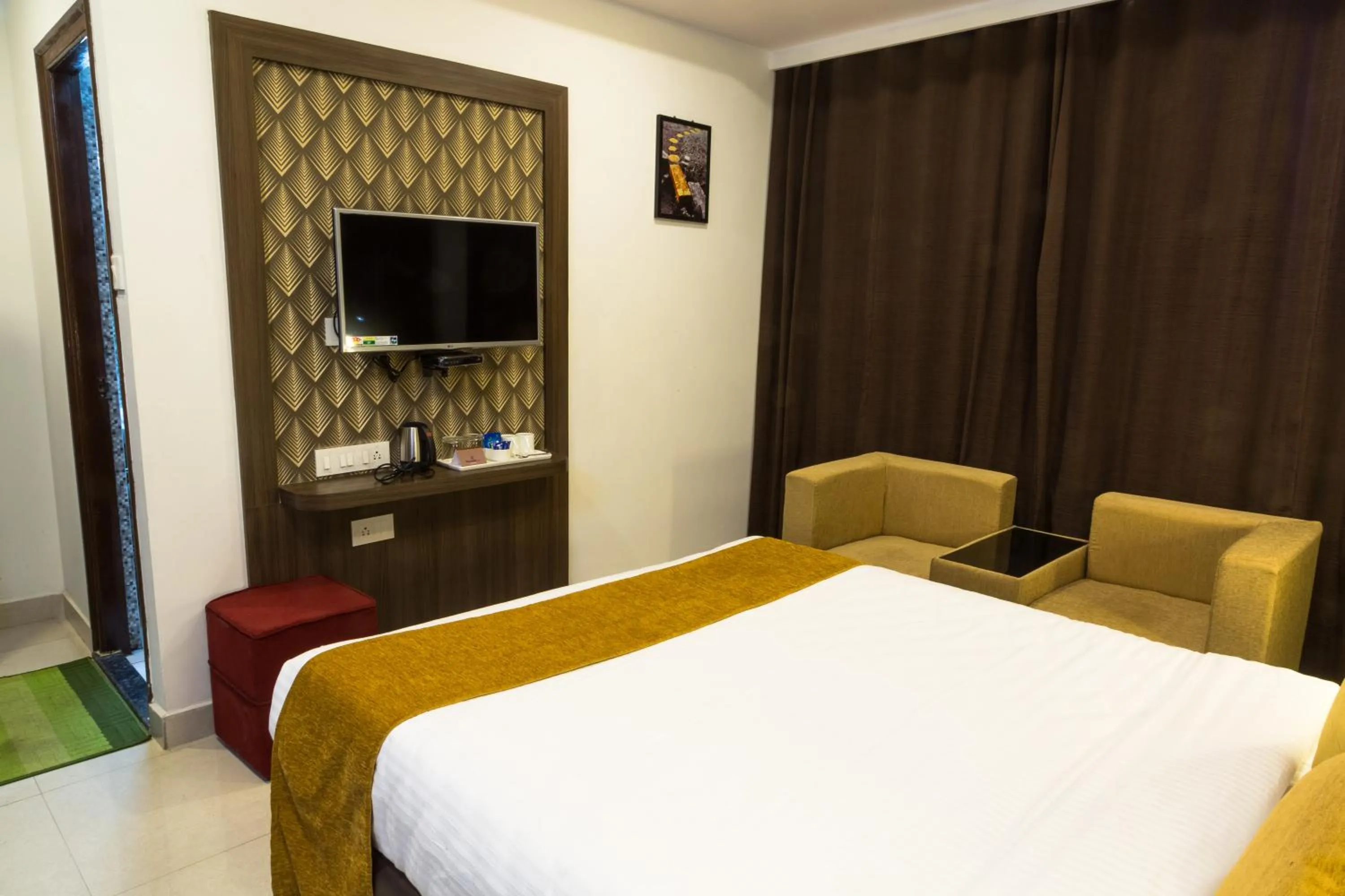 Bed in The Porch Inn Hotel & Service Apartments Near Nimhans Hospital