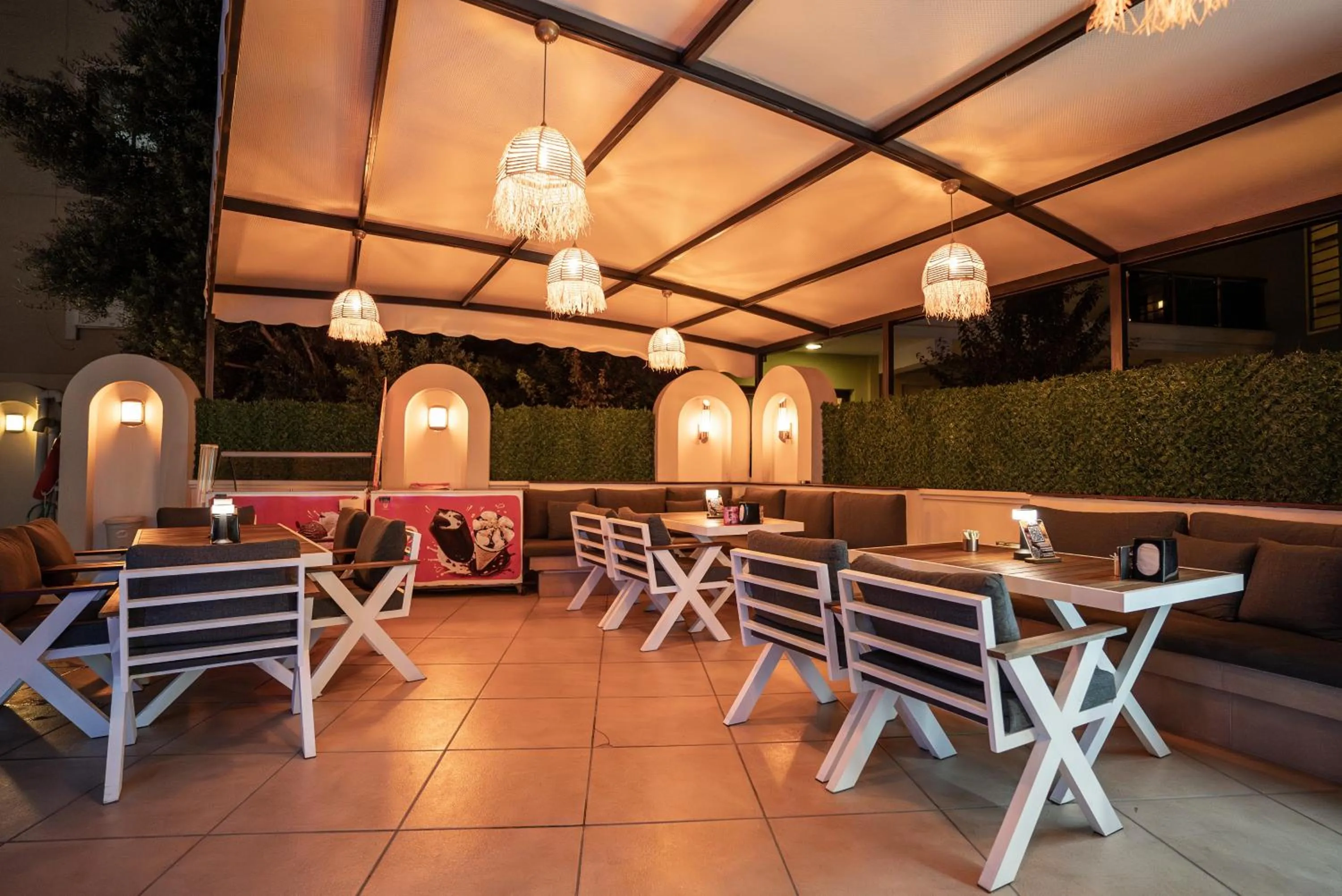 Club Karakas Apart Otel