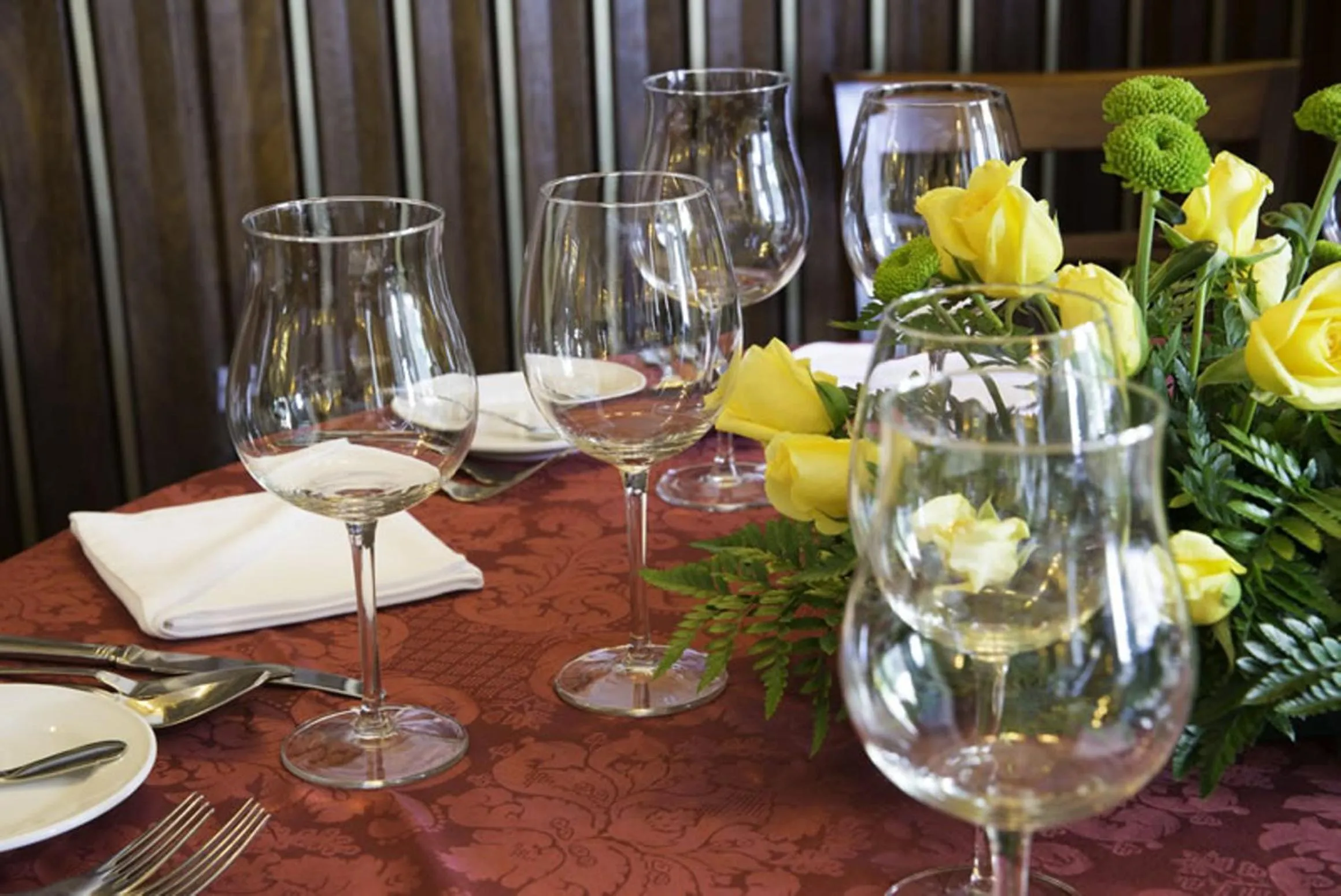 Restaurant/places to eat in Hotel Urgeirica