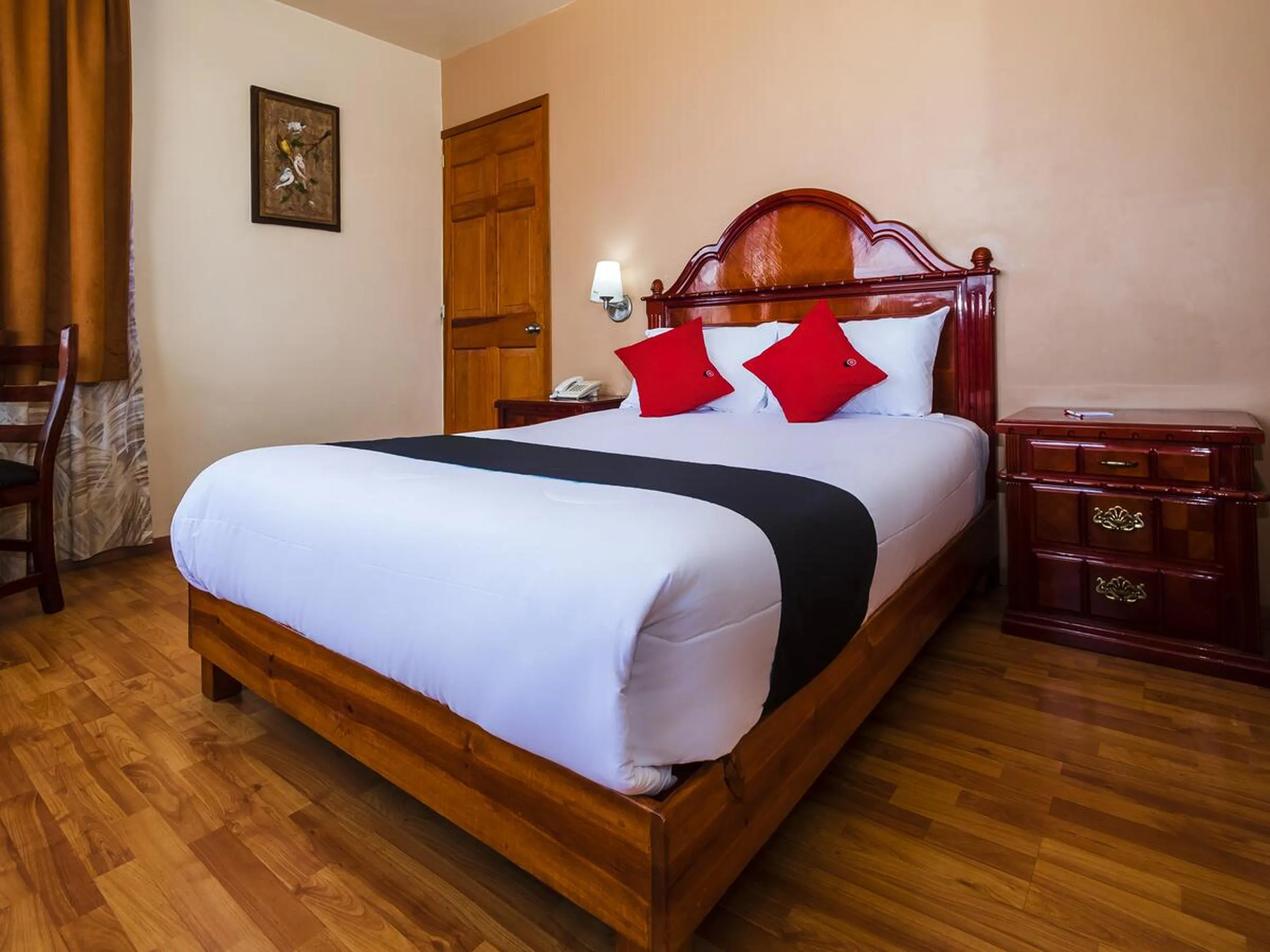 Bedroom, Bed in Hotel De La Loma