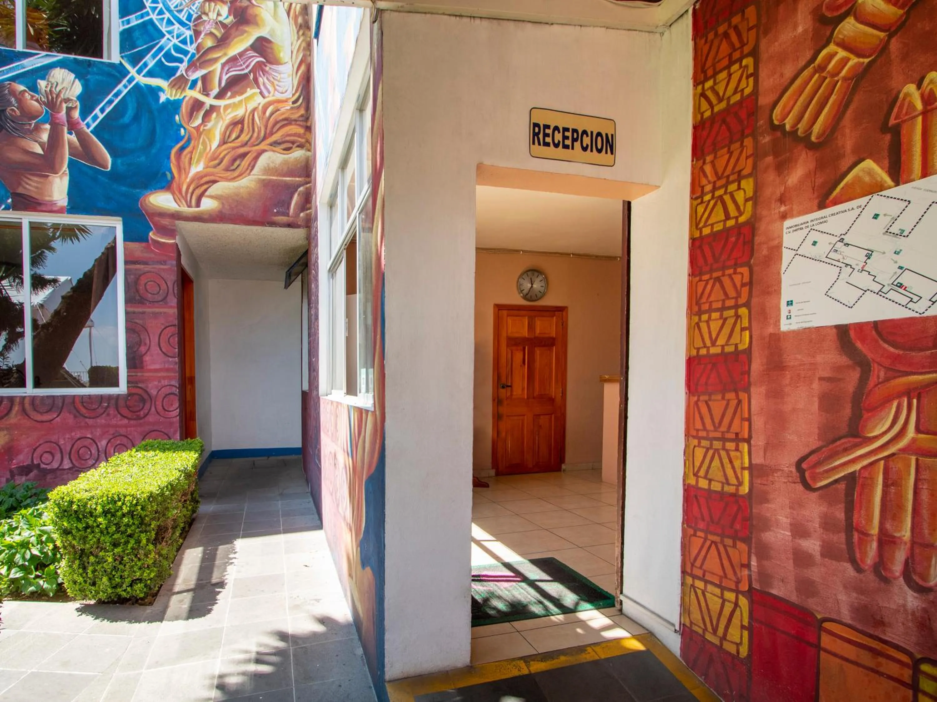 Lobby or reception in Hotel De La Loma