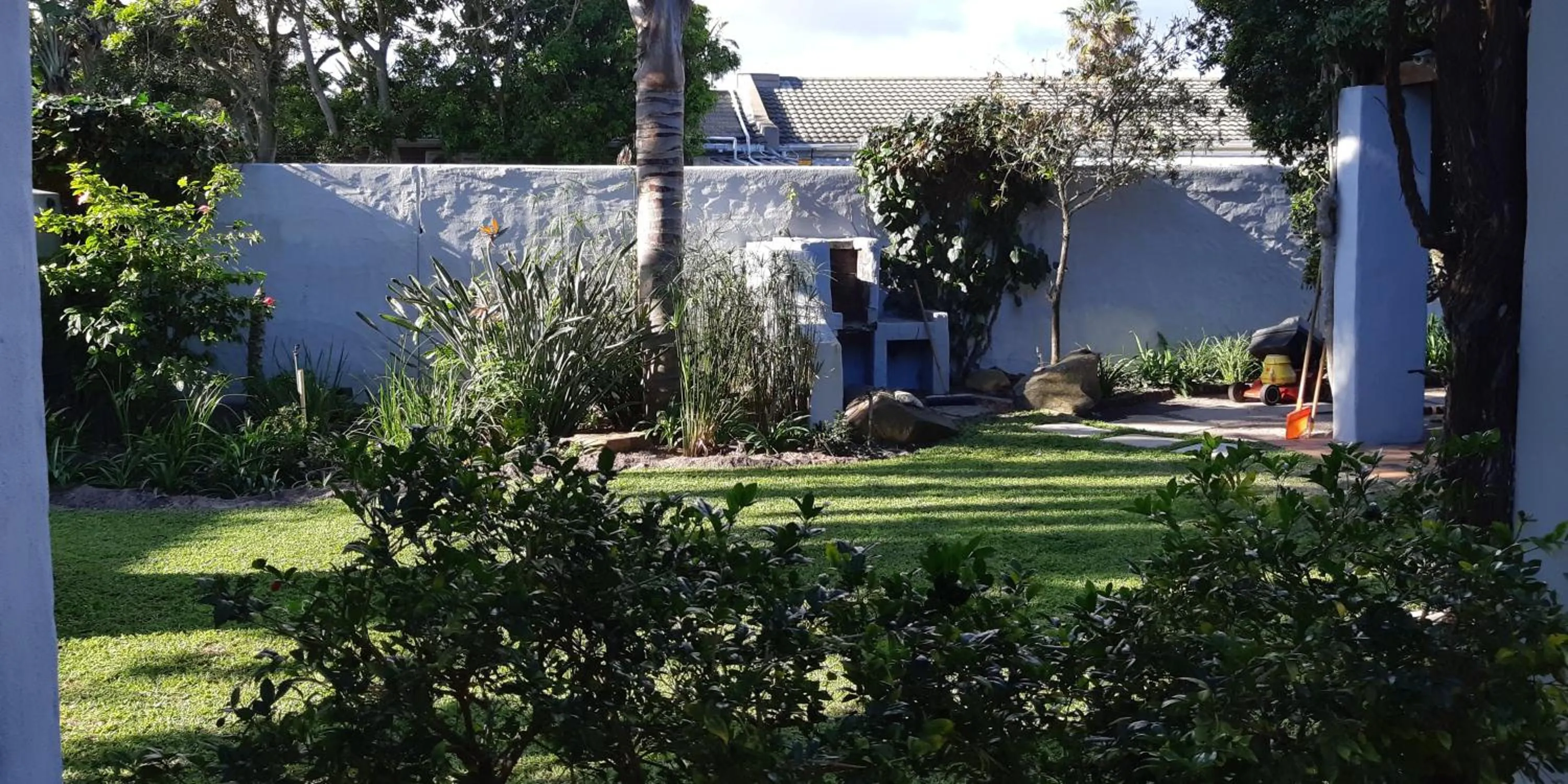 Garden in Be My Guest Lodge