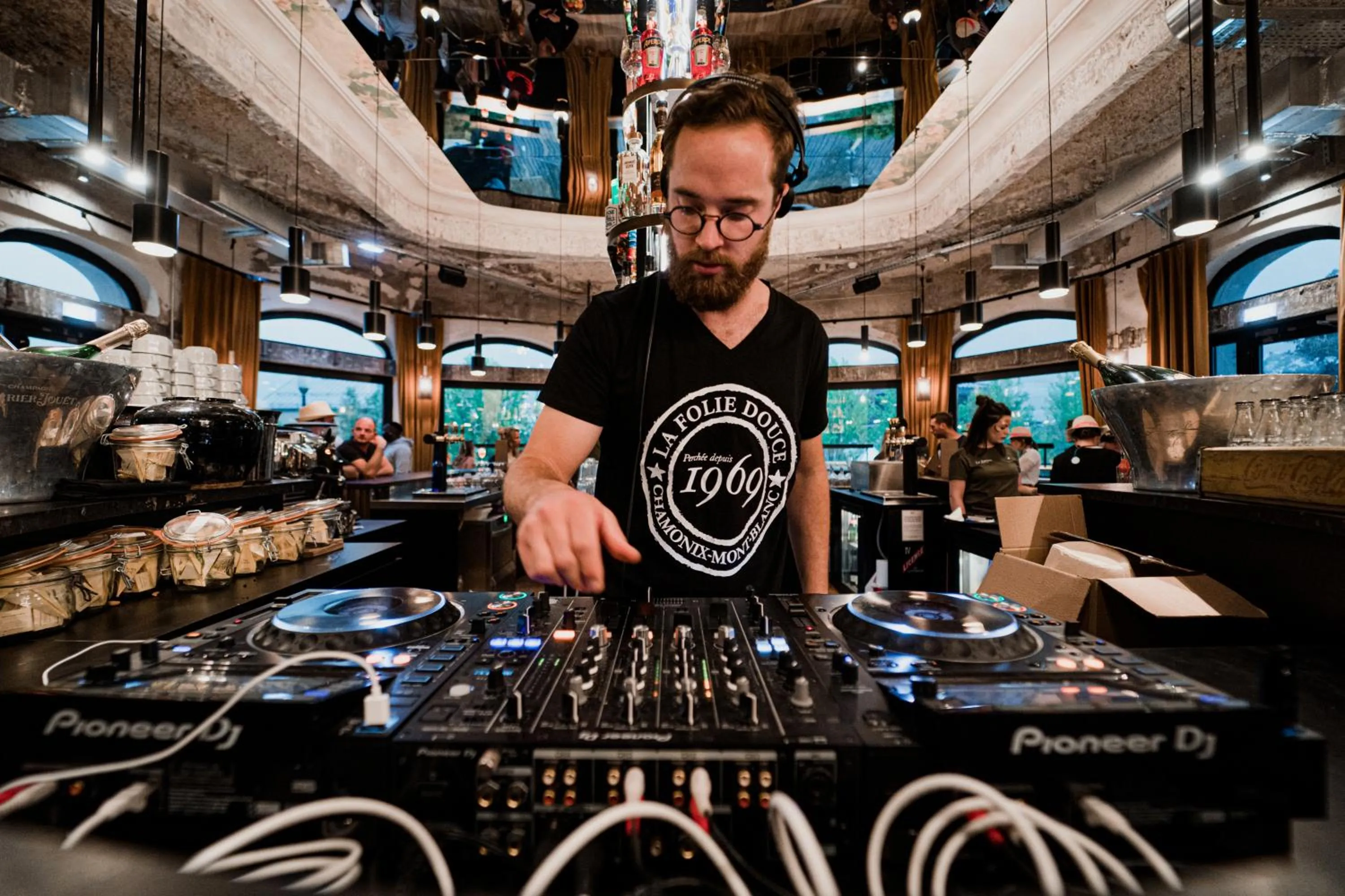 Nightclub / DJ in La Folie Douce Hotels Chamonix