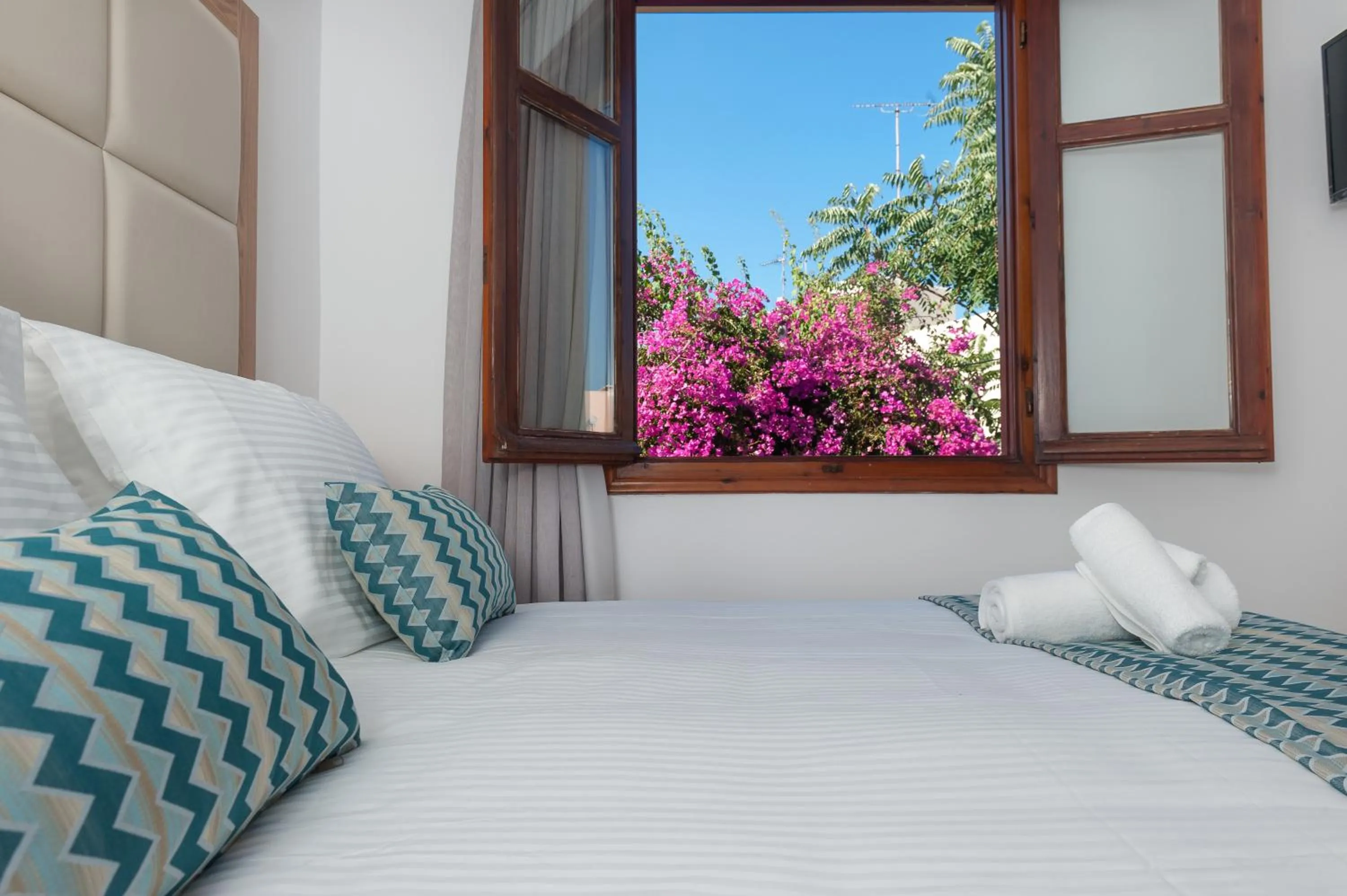 Decorative detail, Bed in Pallazzo Fortezza