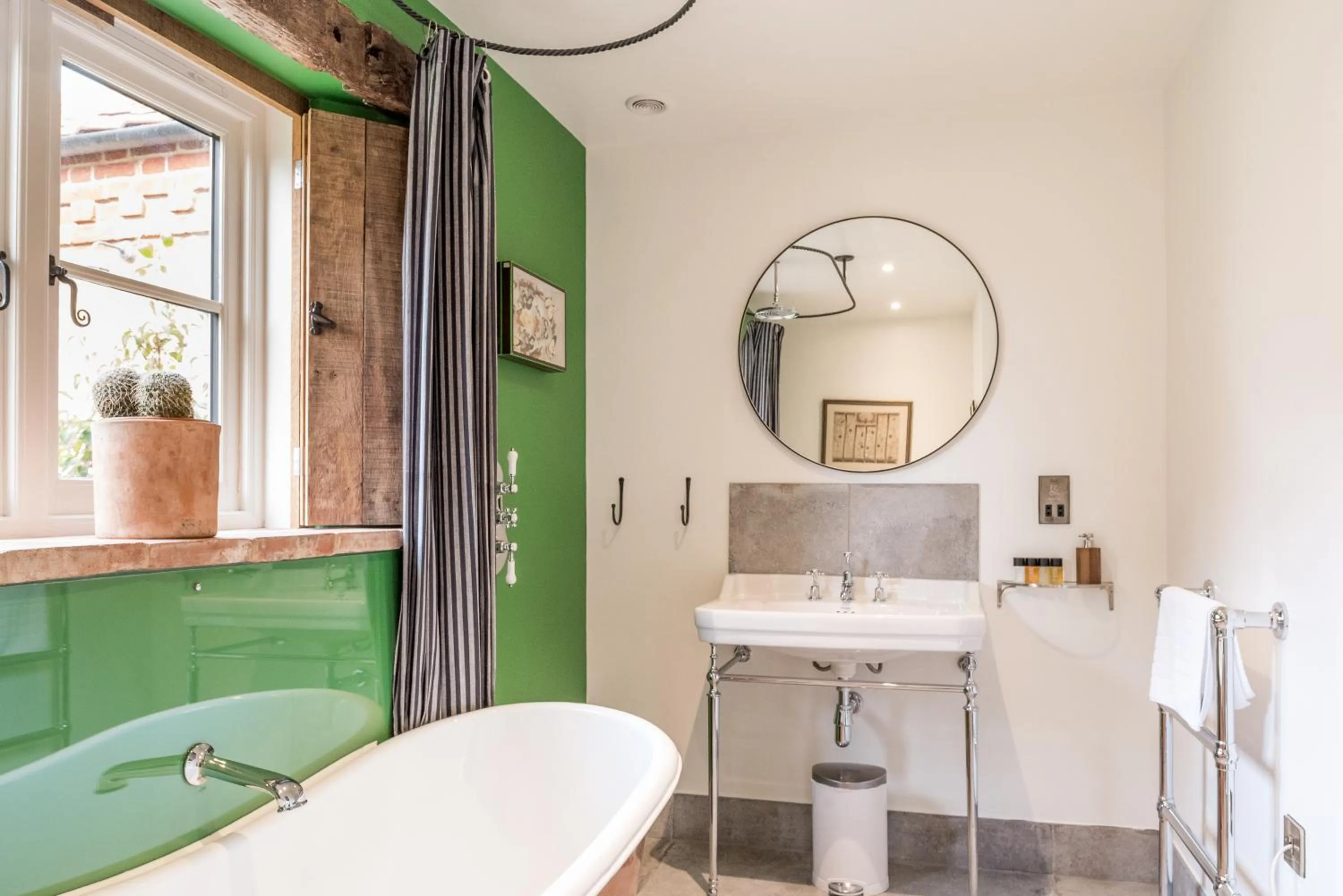 Bathroom in The Brisley Bell