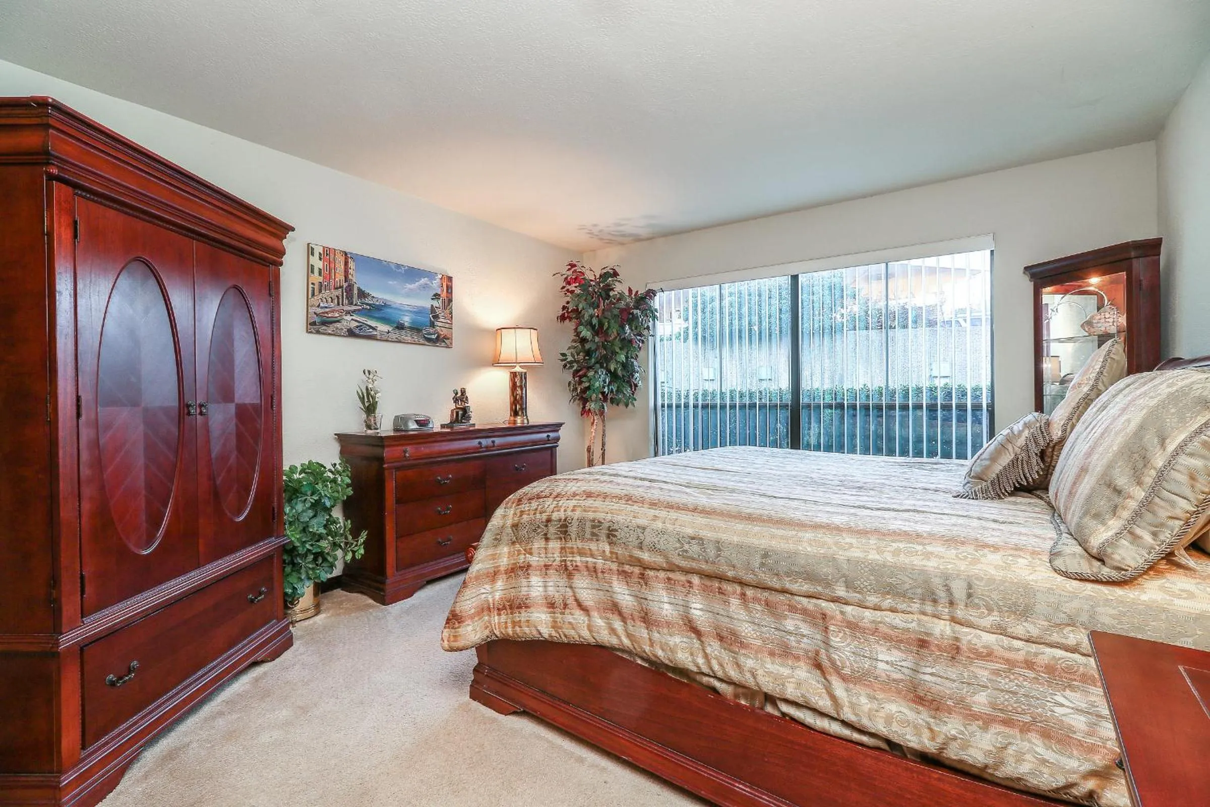 Bed in Resort Attractions