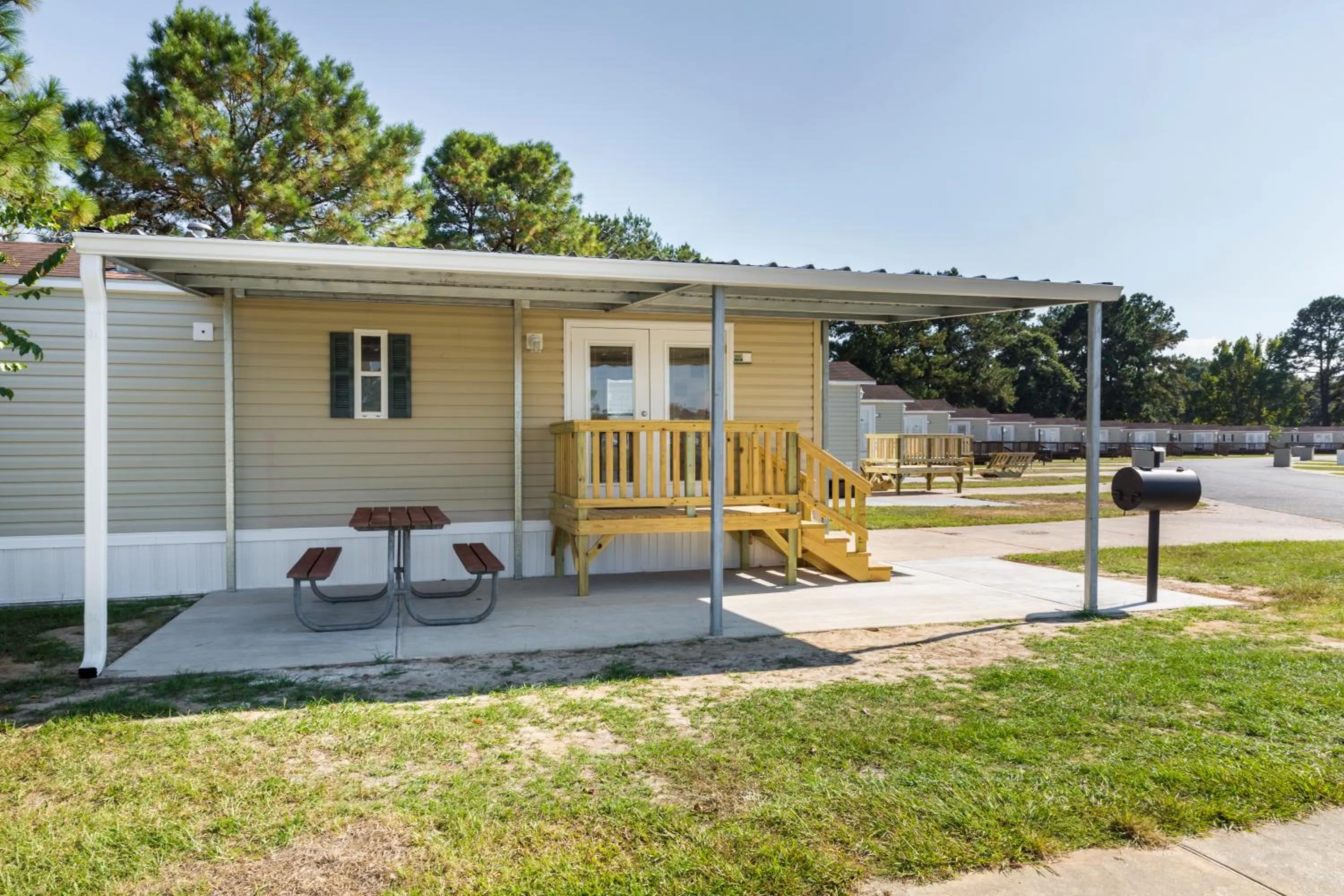 Property building in Red Shoes RV Park and Chalets