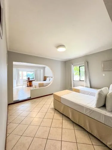 Ilha Porchat Hotel