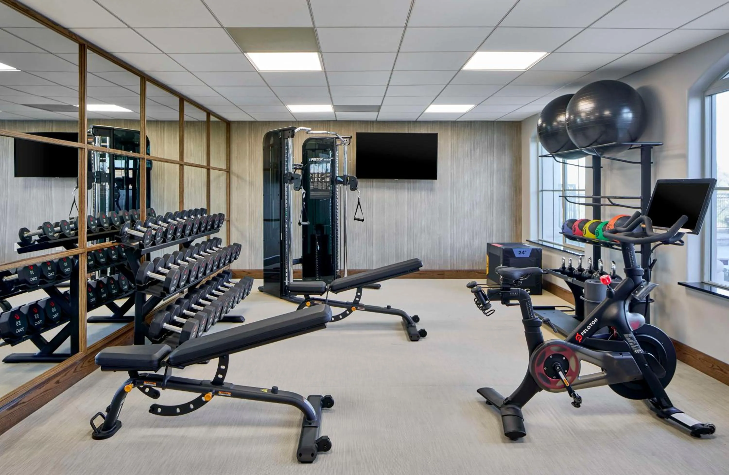 Fitness centre/facilities in Bellasera Hotel & Suites Paso Robles, Tapestry by Hilton