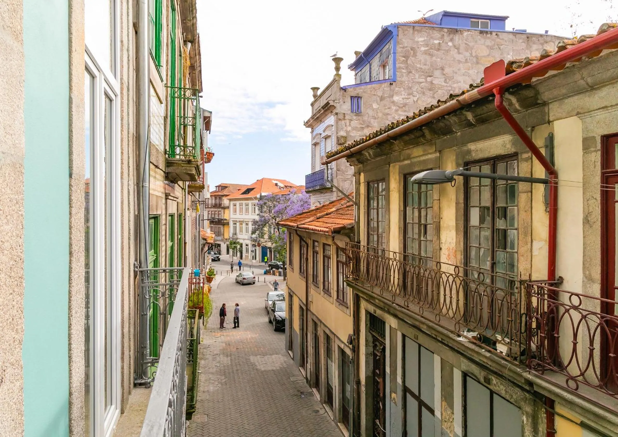 Property building in Indulge Porto Flats