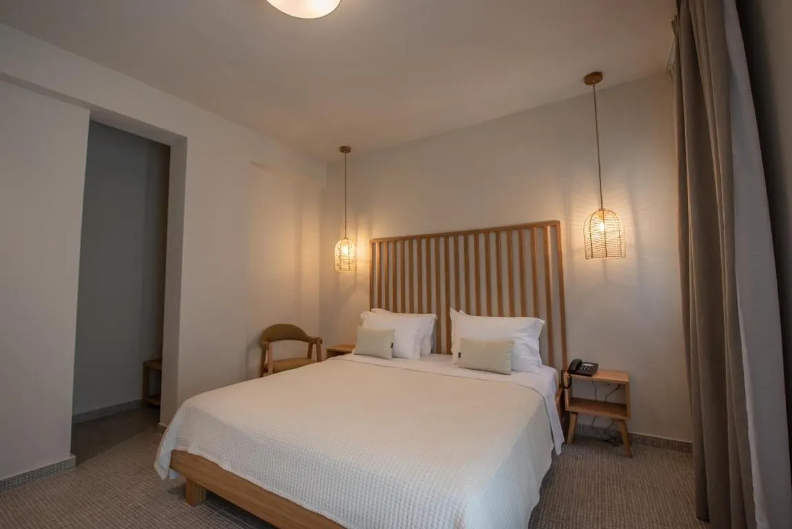 Photo of the whole room in Elies 33 Bio Retreat