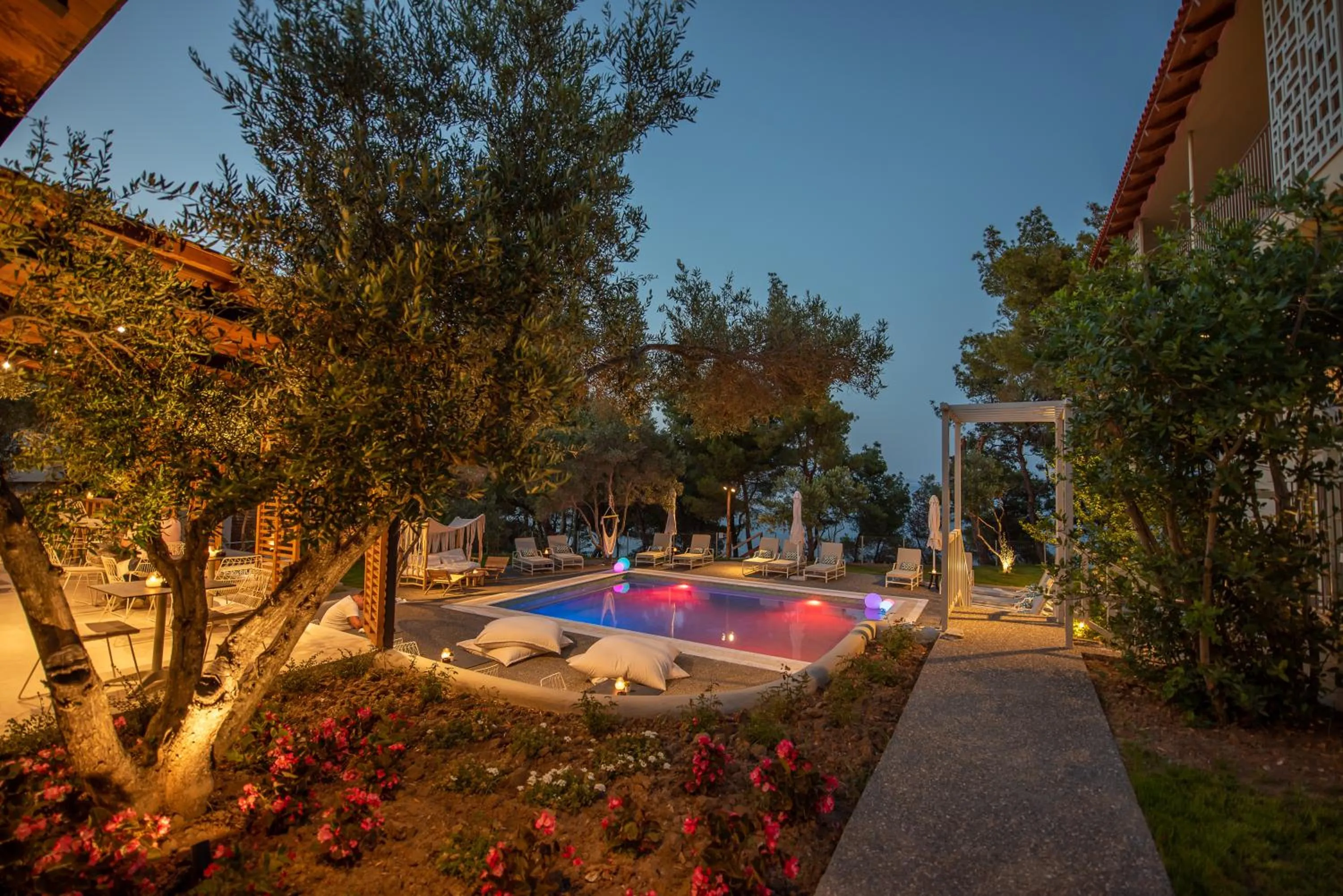 Garden in Elies 33 Bio Retreat