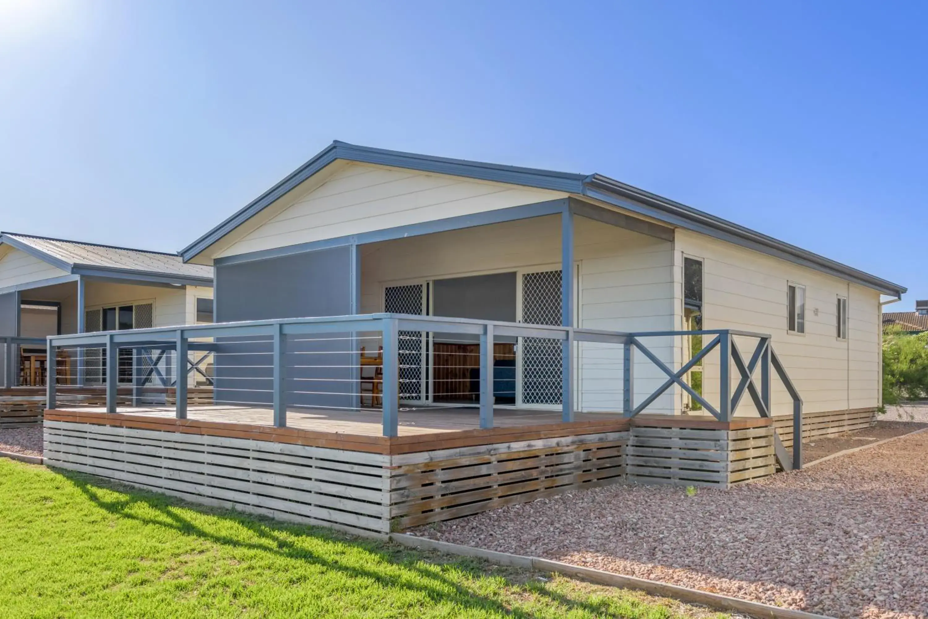 Deluxe 2 Bedroom Cabin - Sleeps 6 in Discovery Parks - Whyalla Foreshore Deluxe 2 Bedroom Cabin - Sleeps 6 in Discovery Parks - Whyalla Foreshore