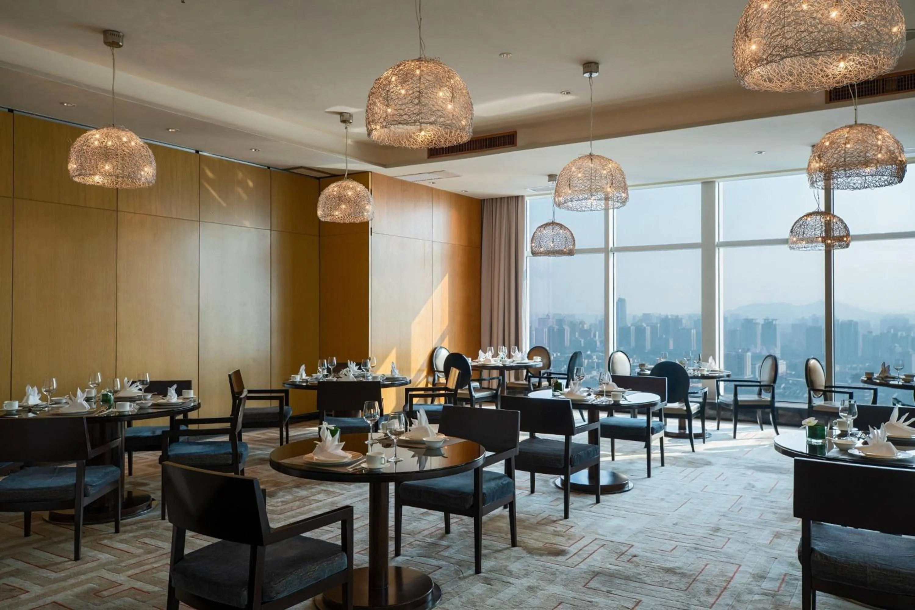 Restaurant/places to eat in Renaissance Huizhou Hotel