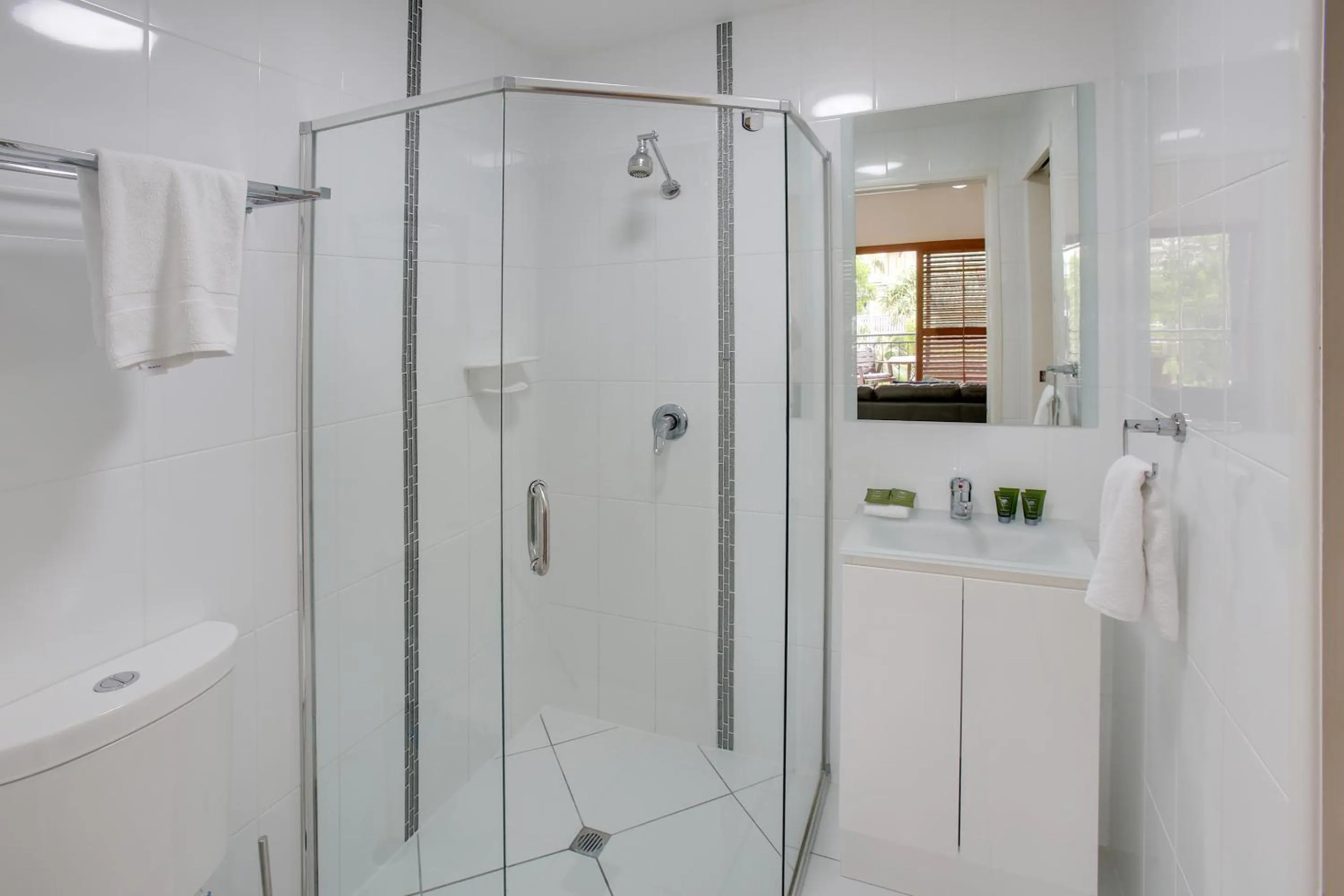 Shower in Rimini Holiday Apartments