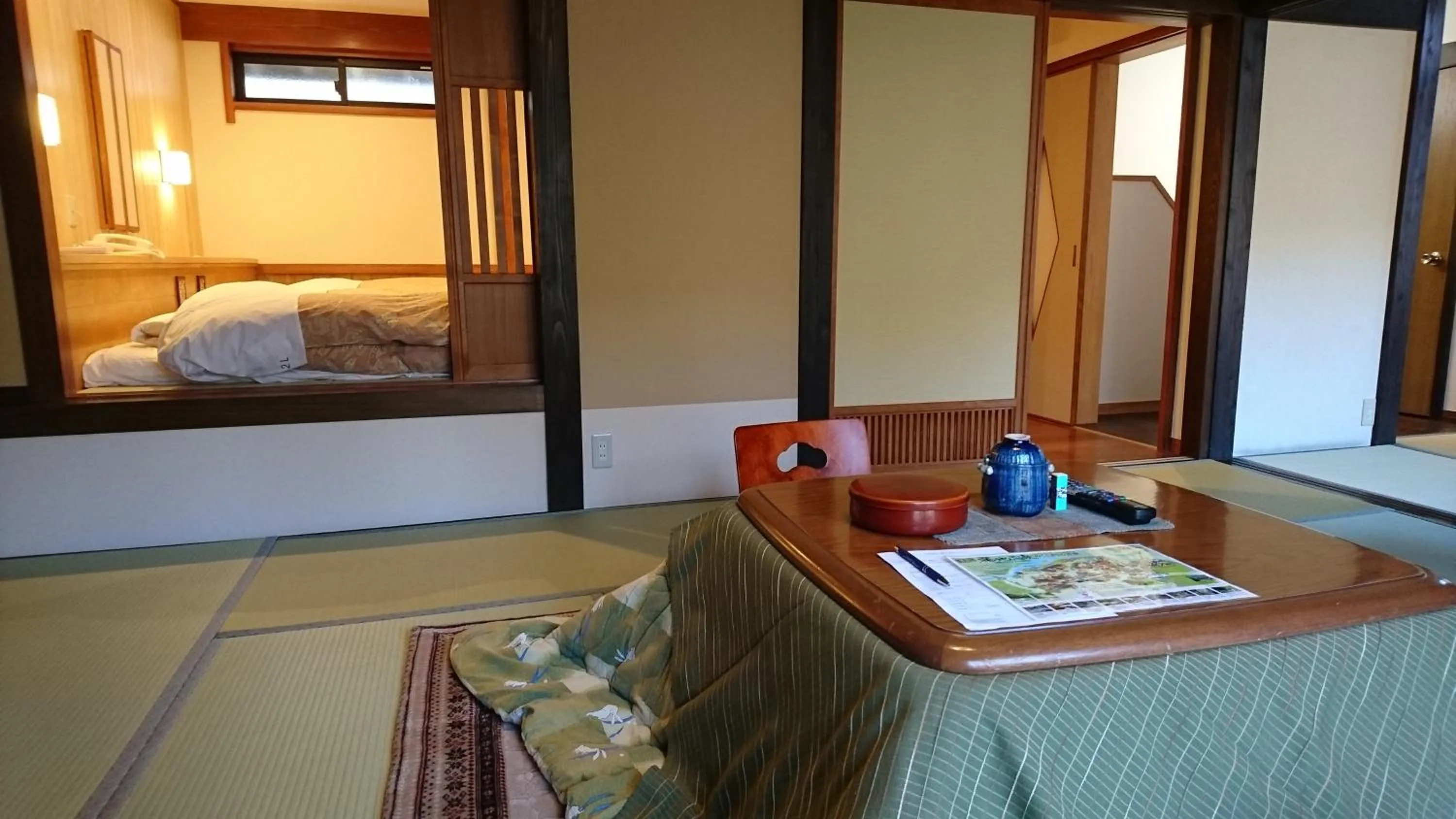 Photo of the whole room, Bed in Katsuragi no Sato
