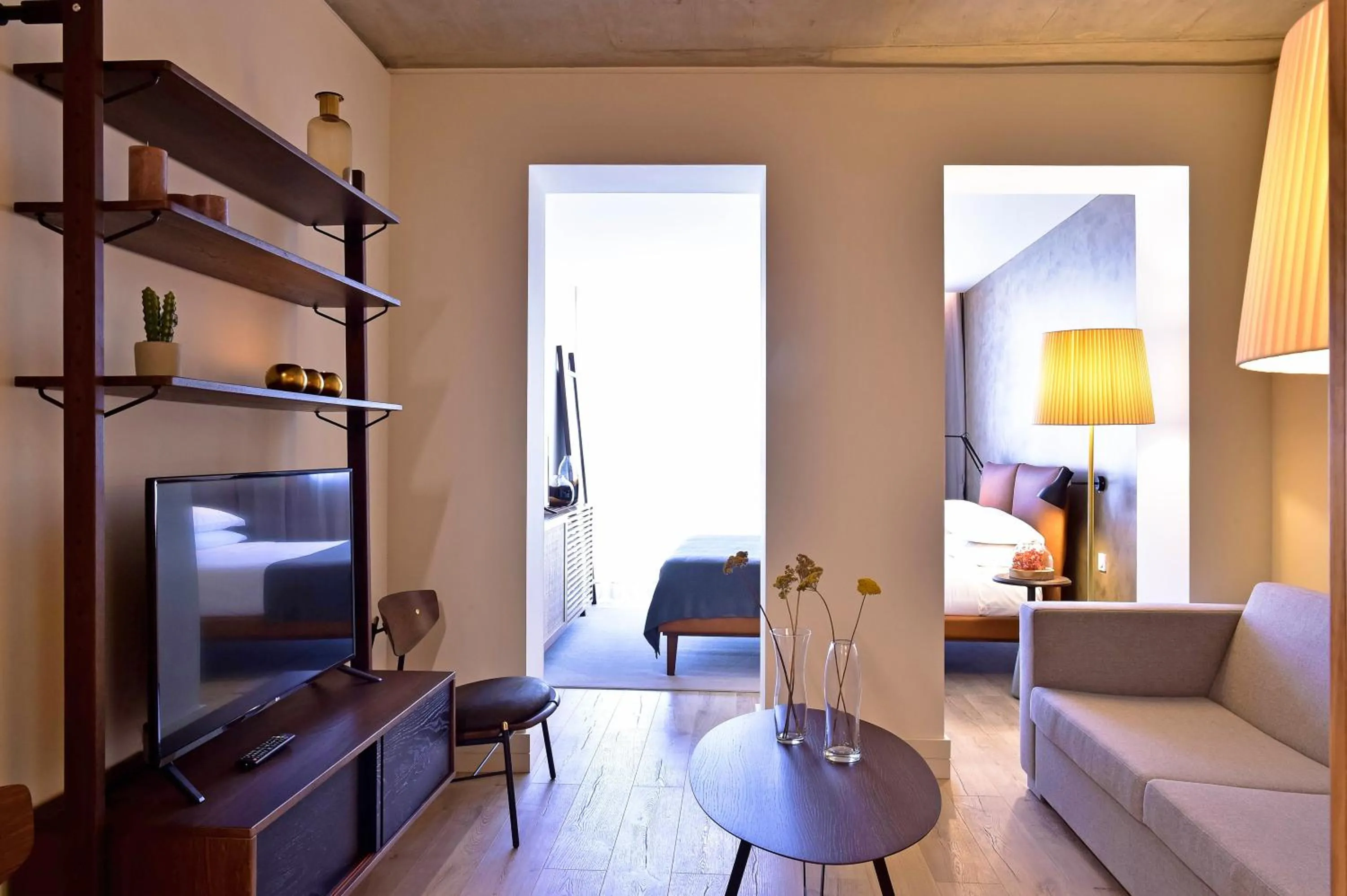 TV and multimedia, Bed in My Story Apartments Porto - Santa Catarina