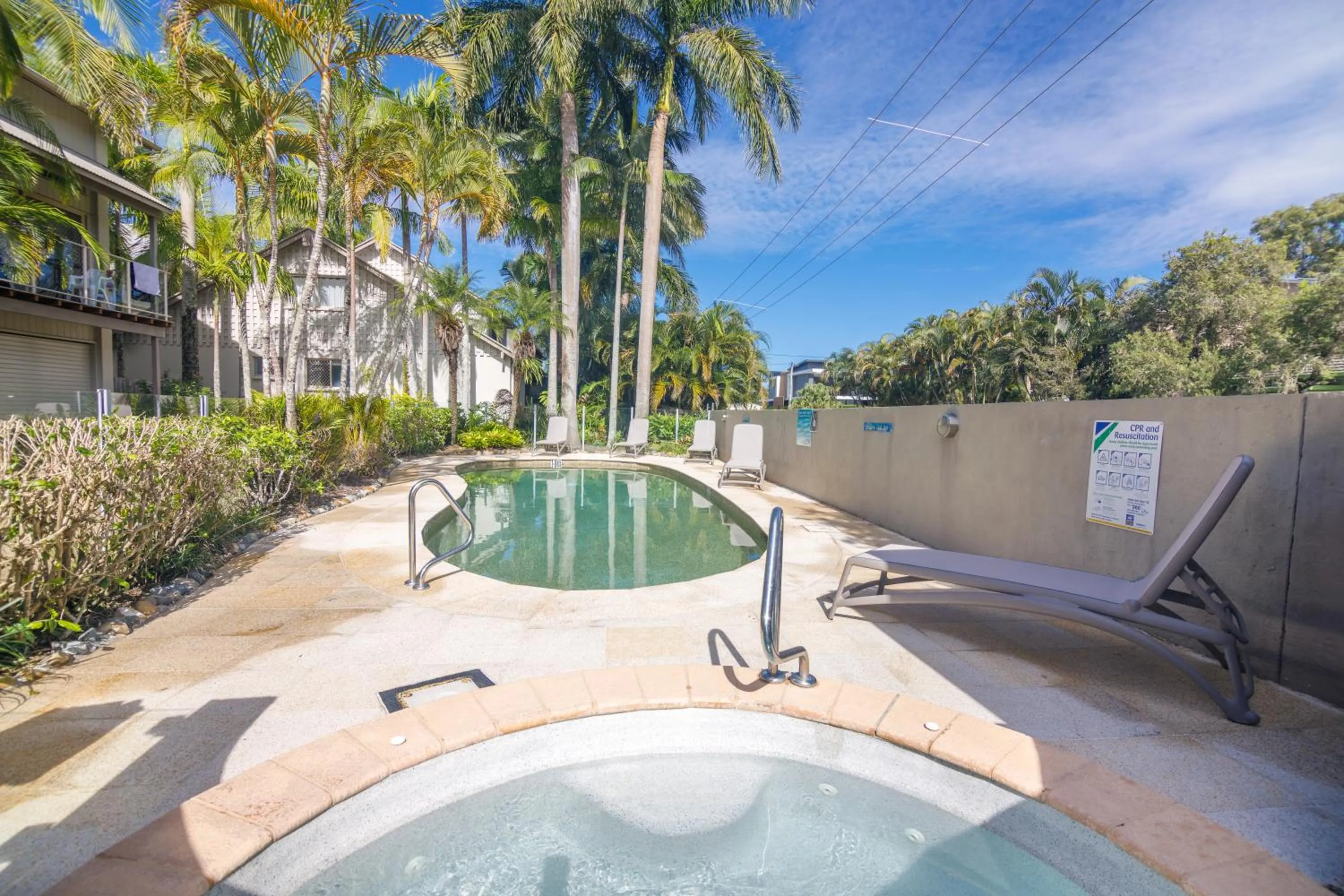 Hot Tub in The Islander Noosa Resort