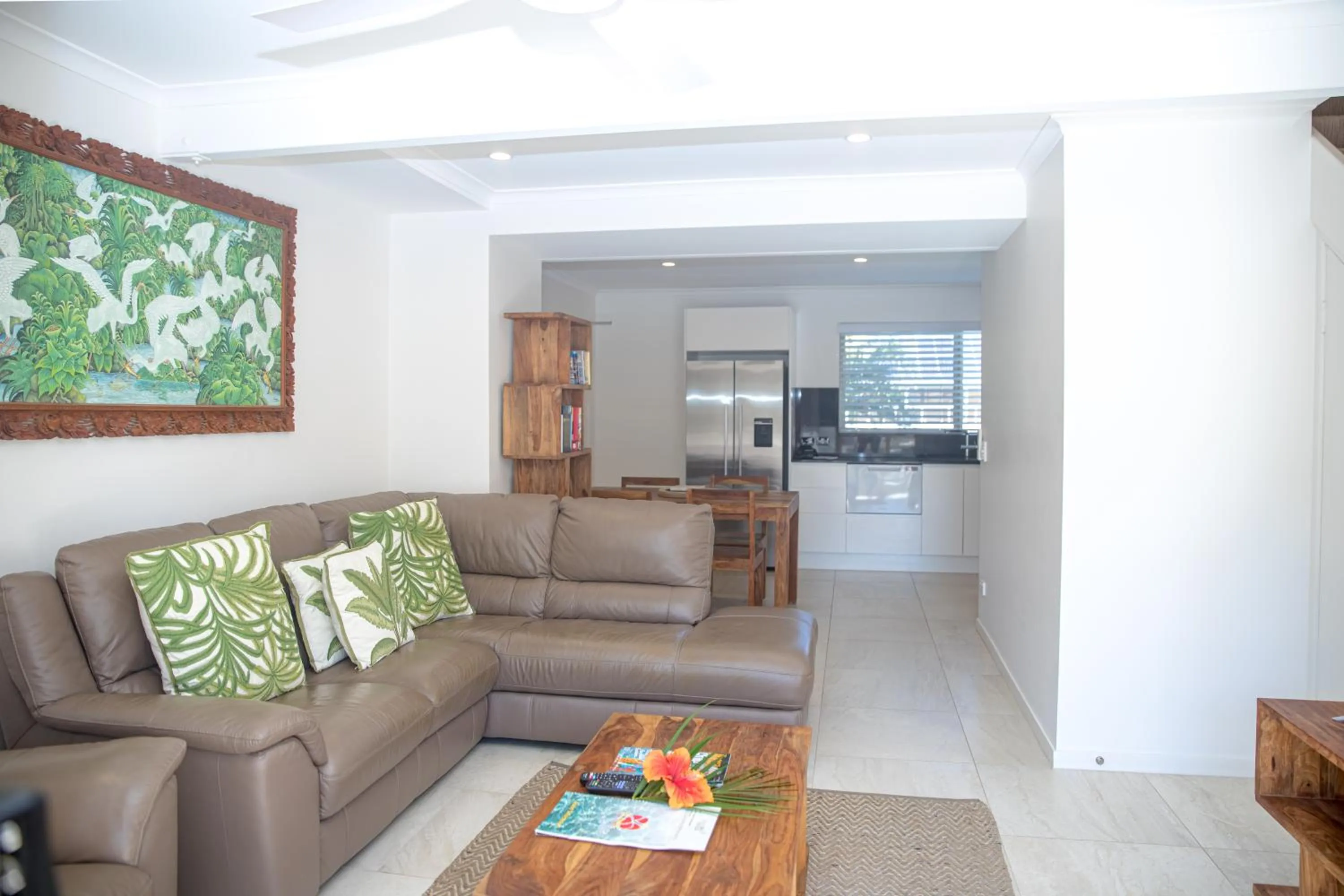Kitchen or kitchenette in The Islander Noosa Resort