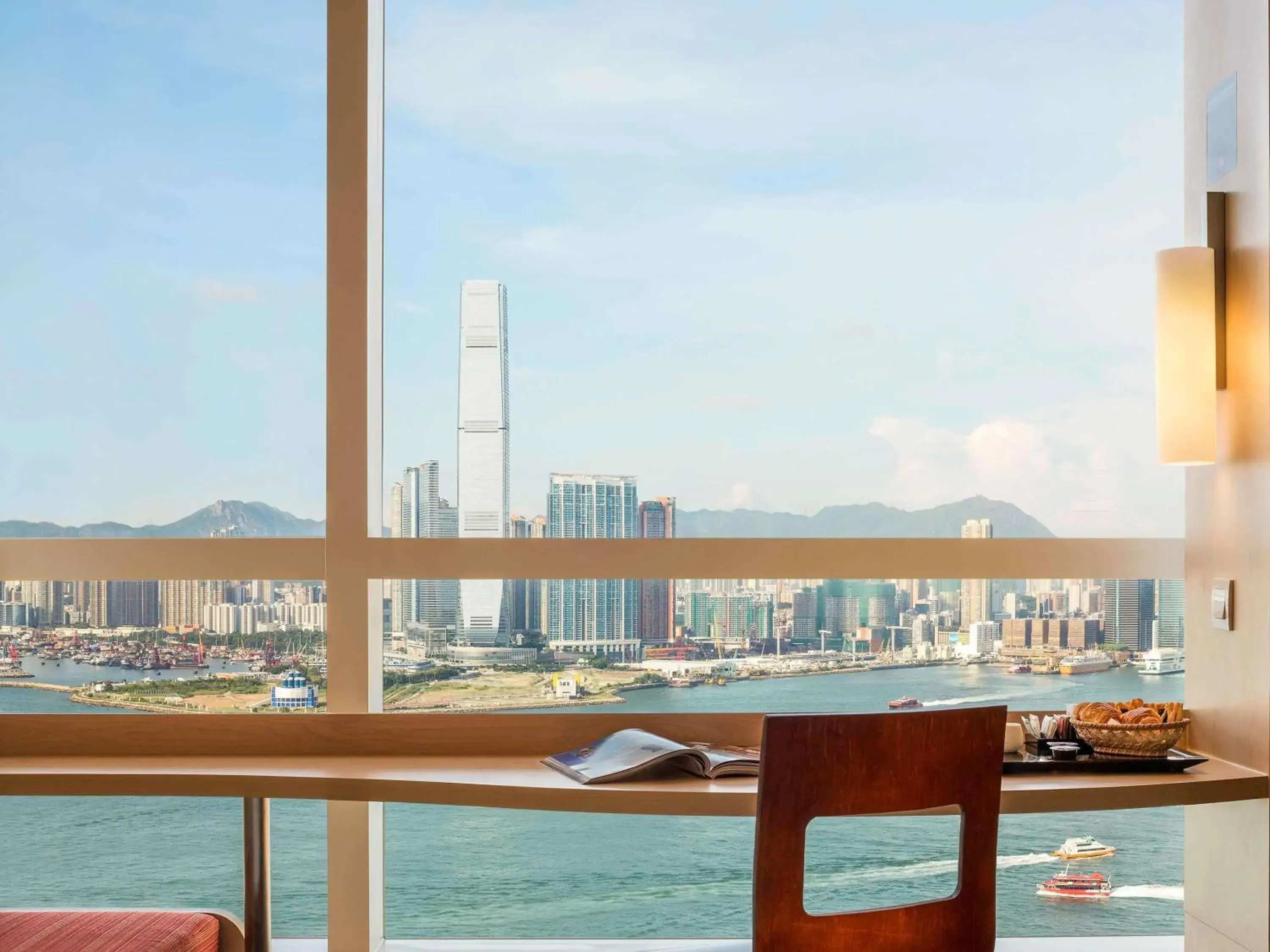 Standard Queen Room with Harbor View in Ibis Hong Kong Central & Sheung Wan Standard Queen Room with Harbor View in Ibis Hong Kong Central & Sheung Wan