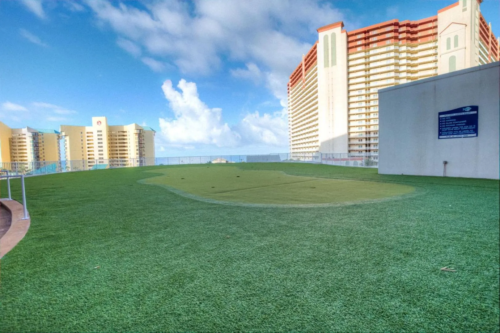 Laketown Wharf 1035 By Aneliya