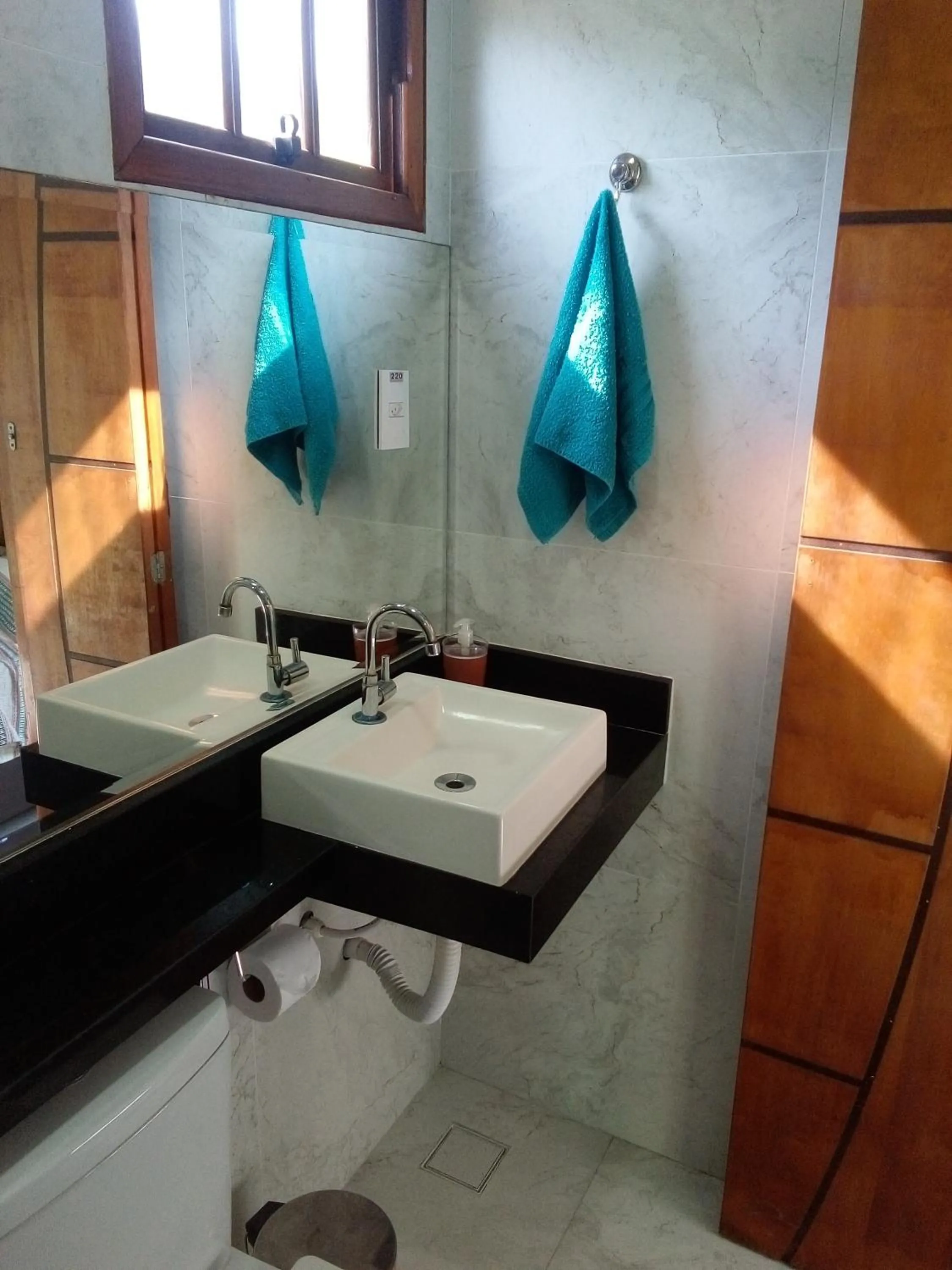 Bathroom in Pousada Reis Guarujá