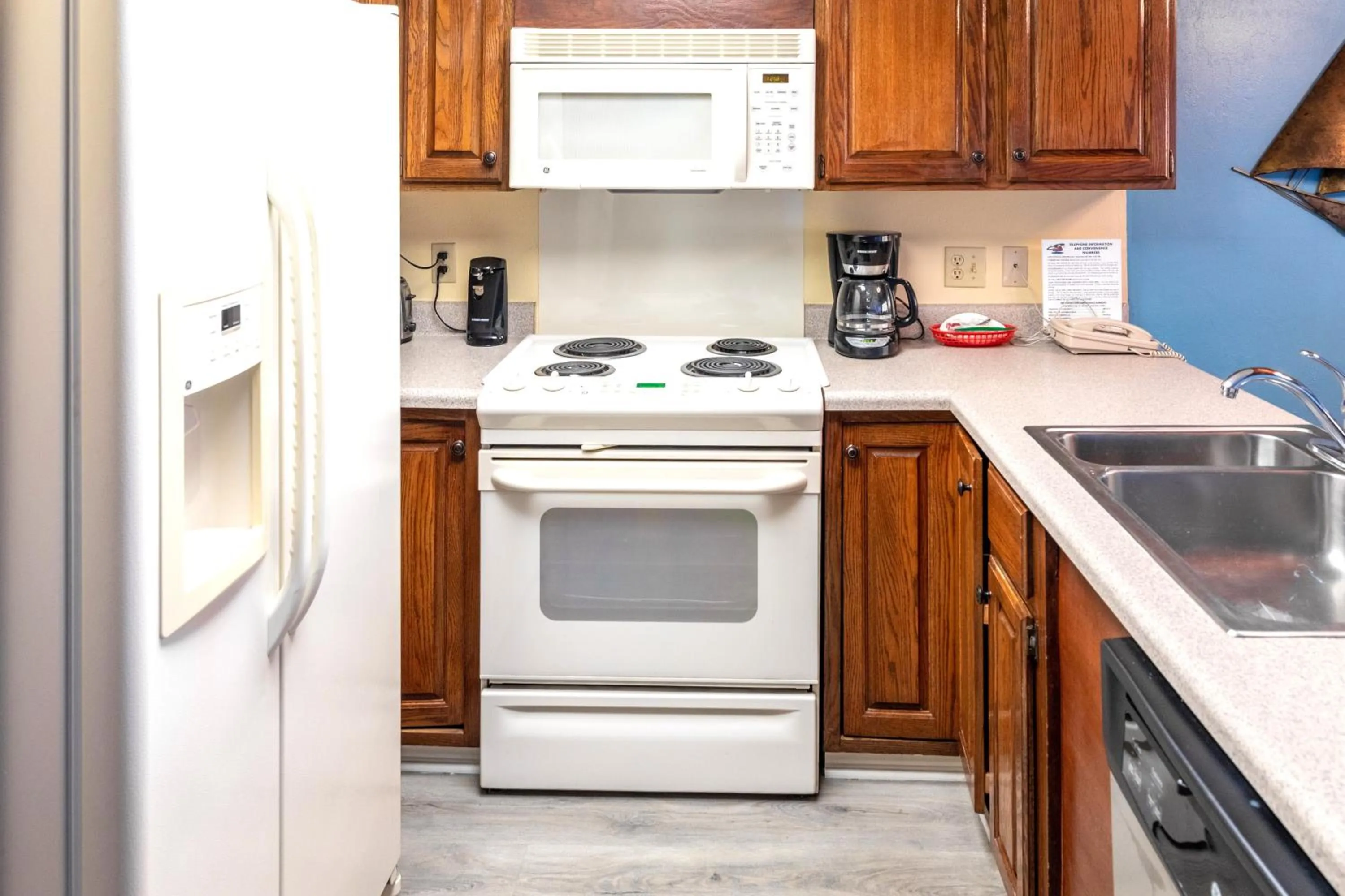 Kitchen or kitchenette in Royal Holiday Beach Resort