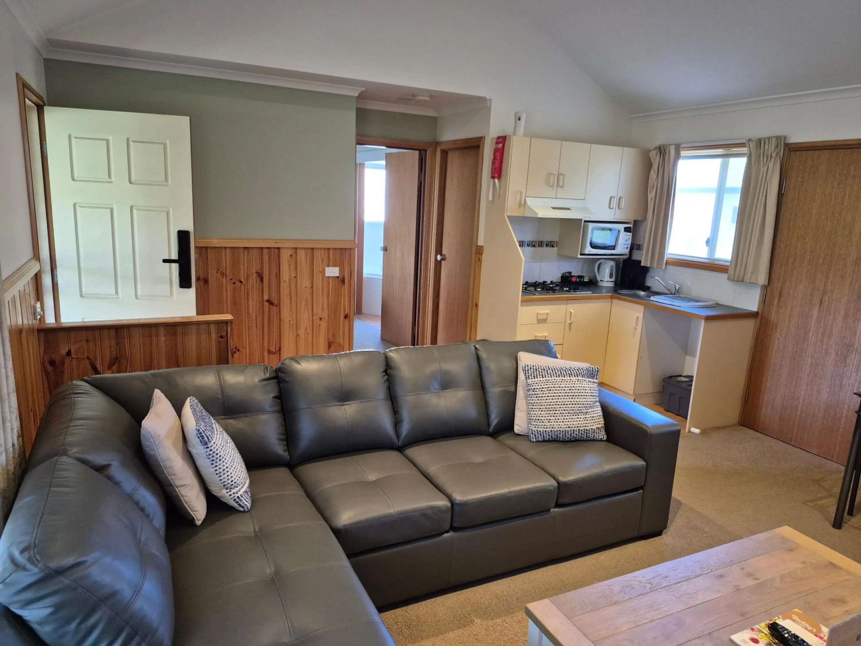 Kitchen or kitchenette in Golden Heritage Accommodation