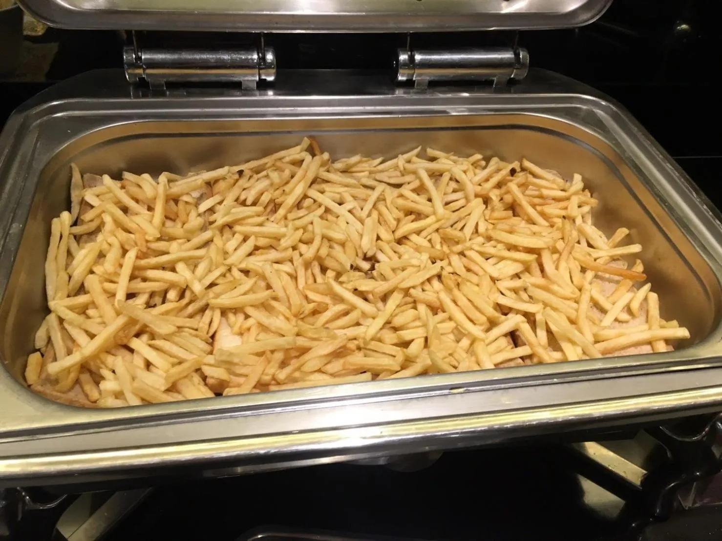 Buffet breakfast in Dengfeng Milan Business Hotel