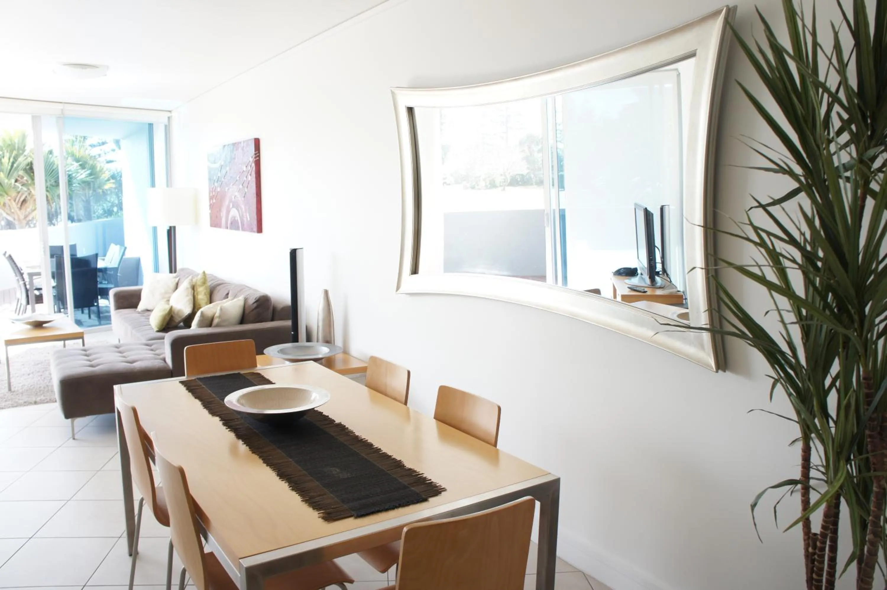 Dining area in Manta Bargara