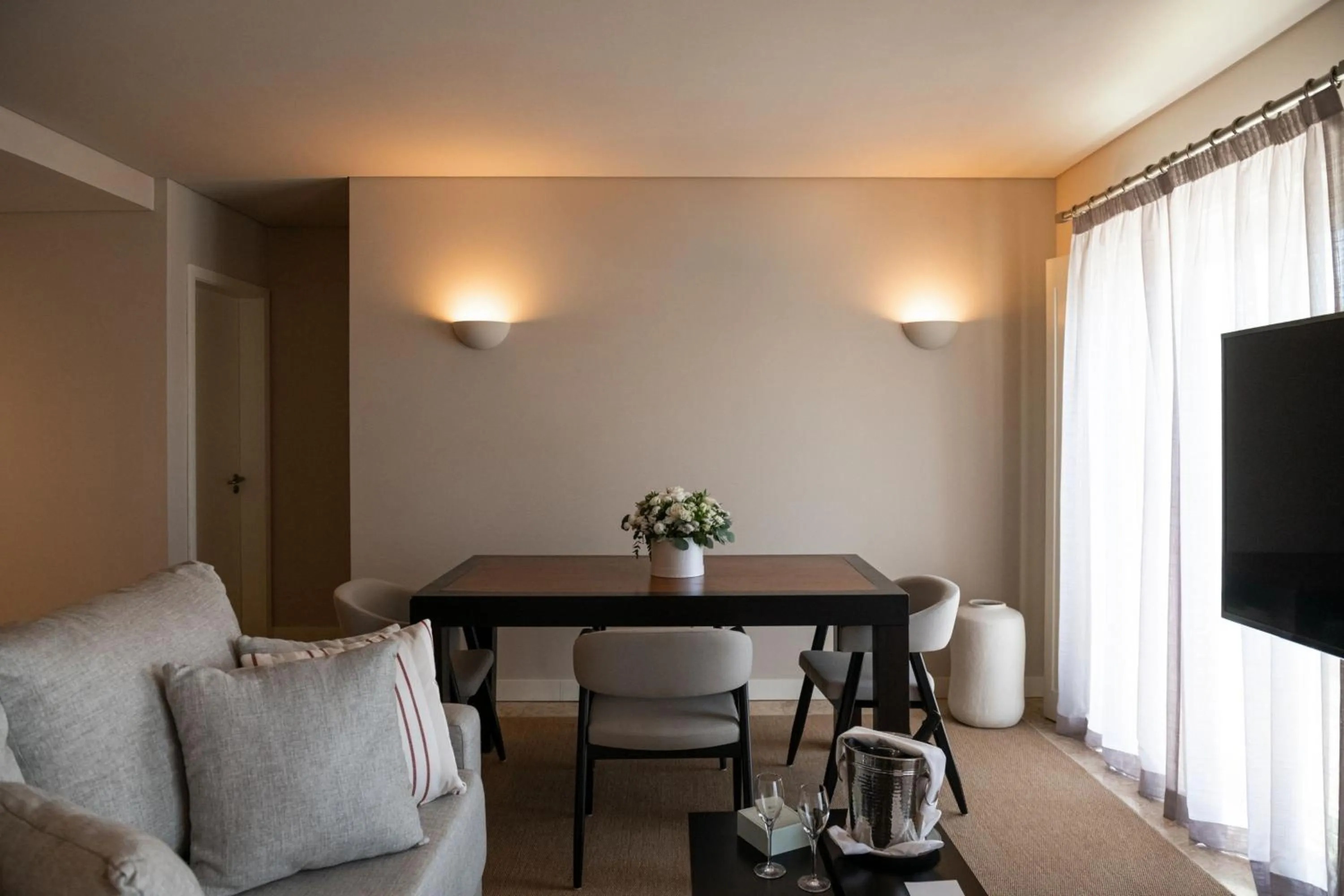 Bedroom in Domes Lake Algarve, Autograph Collection