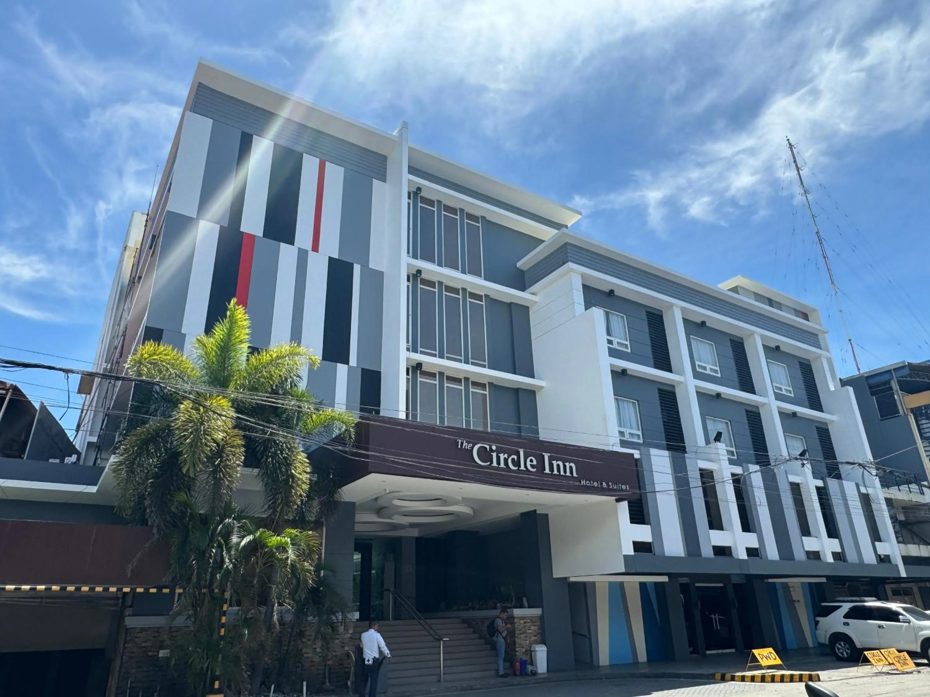 Property building in Circle Inn - Iloilo City Center