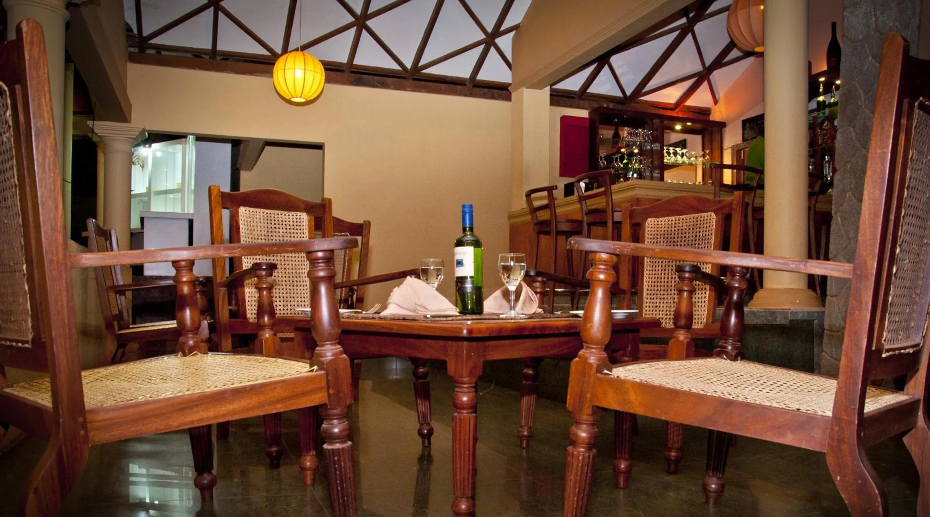 Lounge or bar in Pelwehera Village Resort